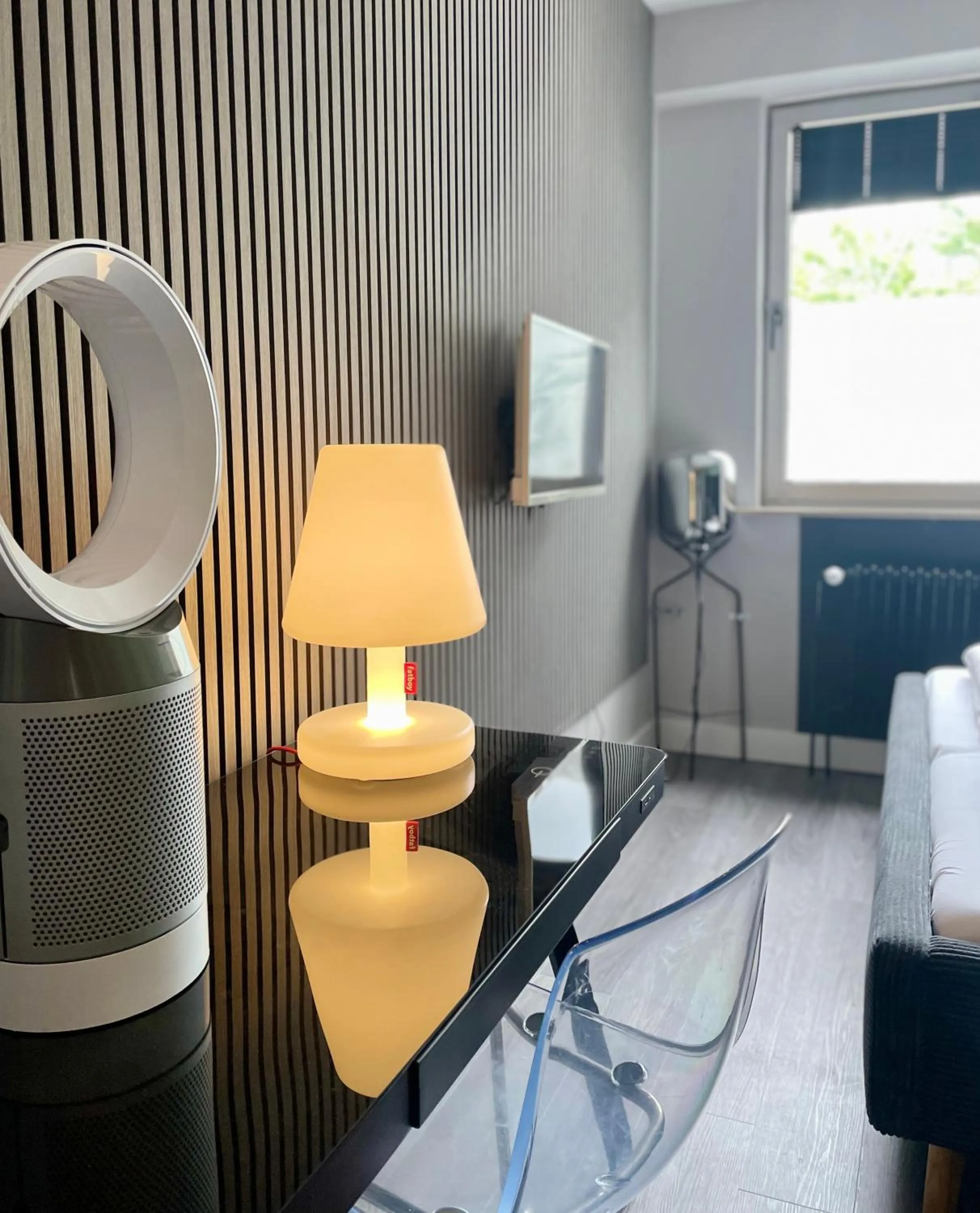 Seating area in CitySurfer44