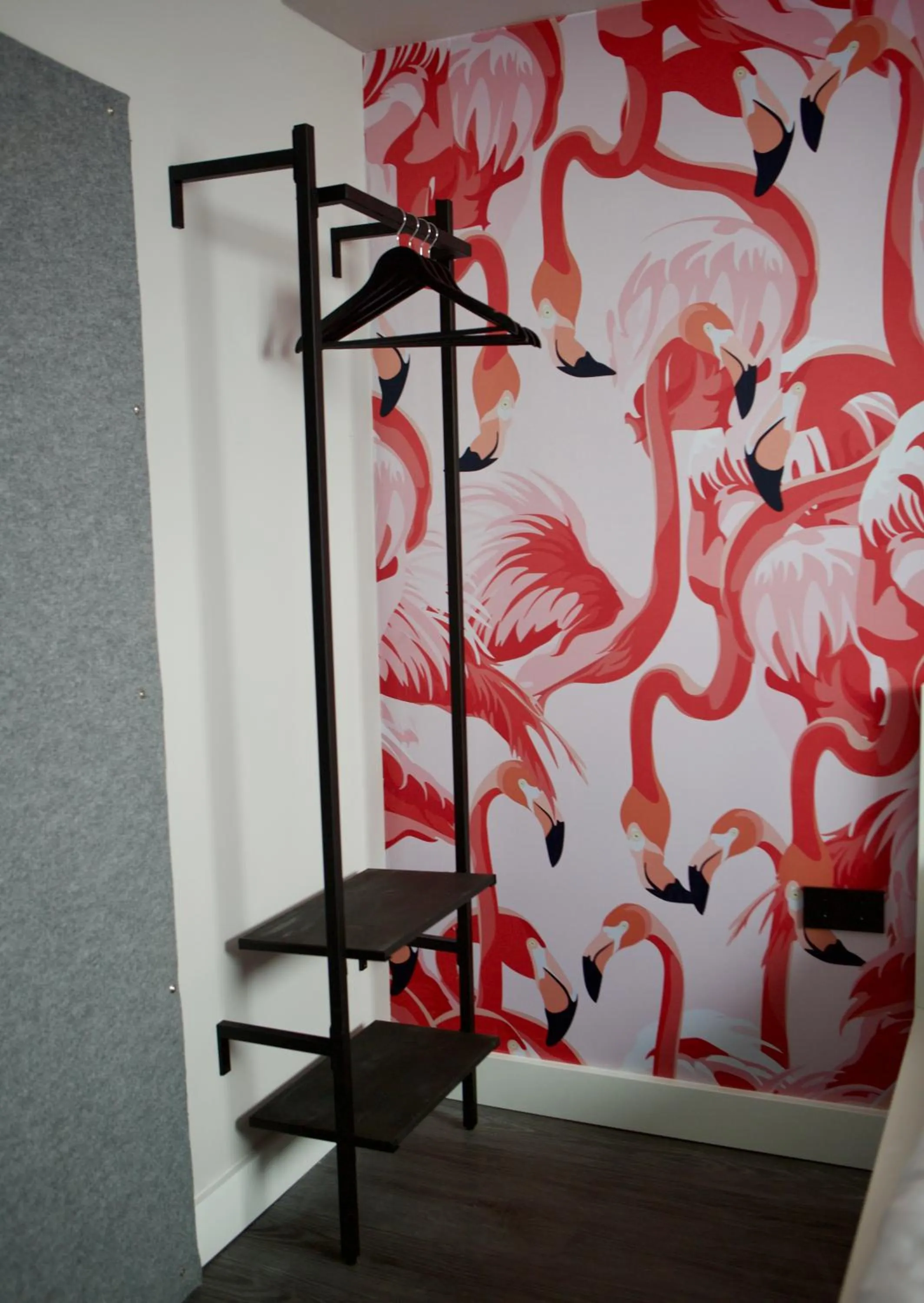 wardrobe in CitySurfer44