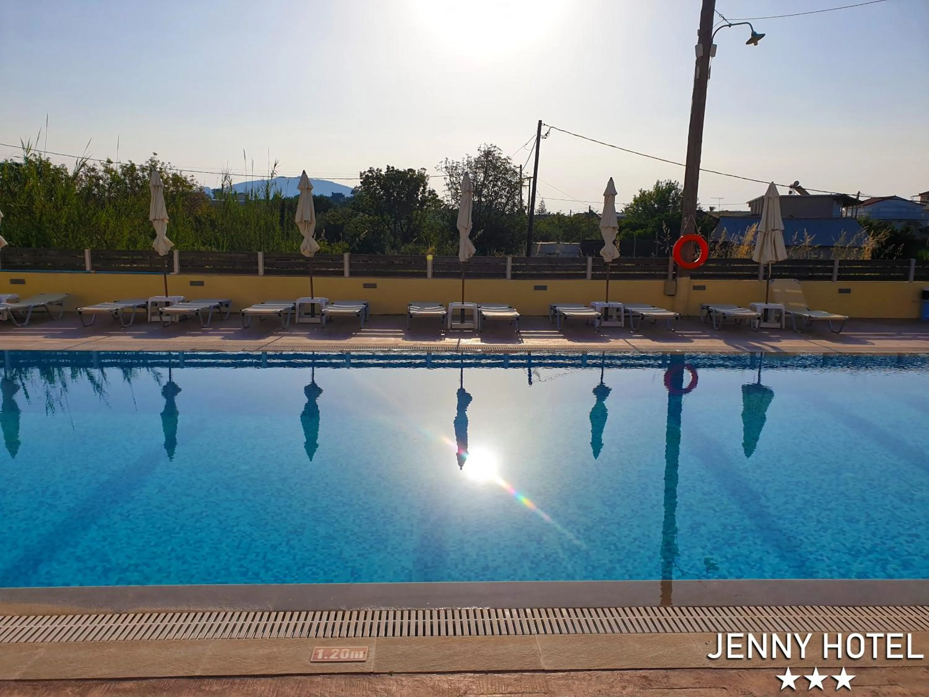 Swimming pool in Jenny Hotel