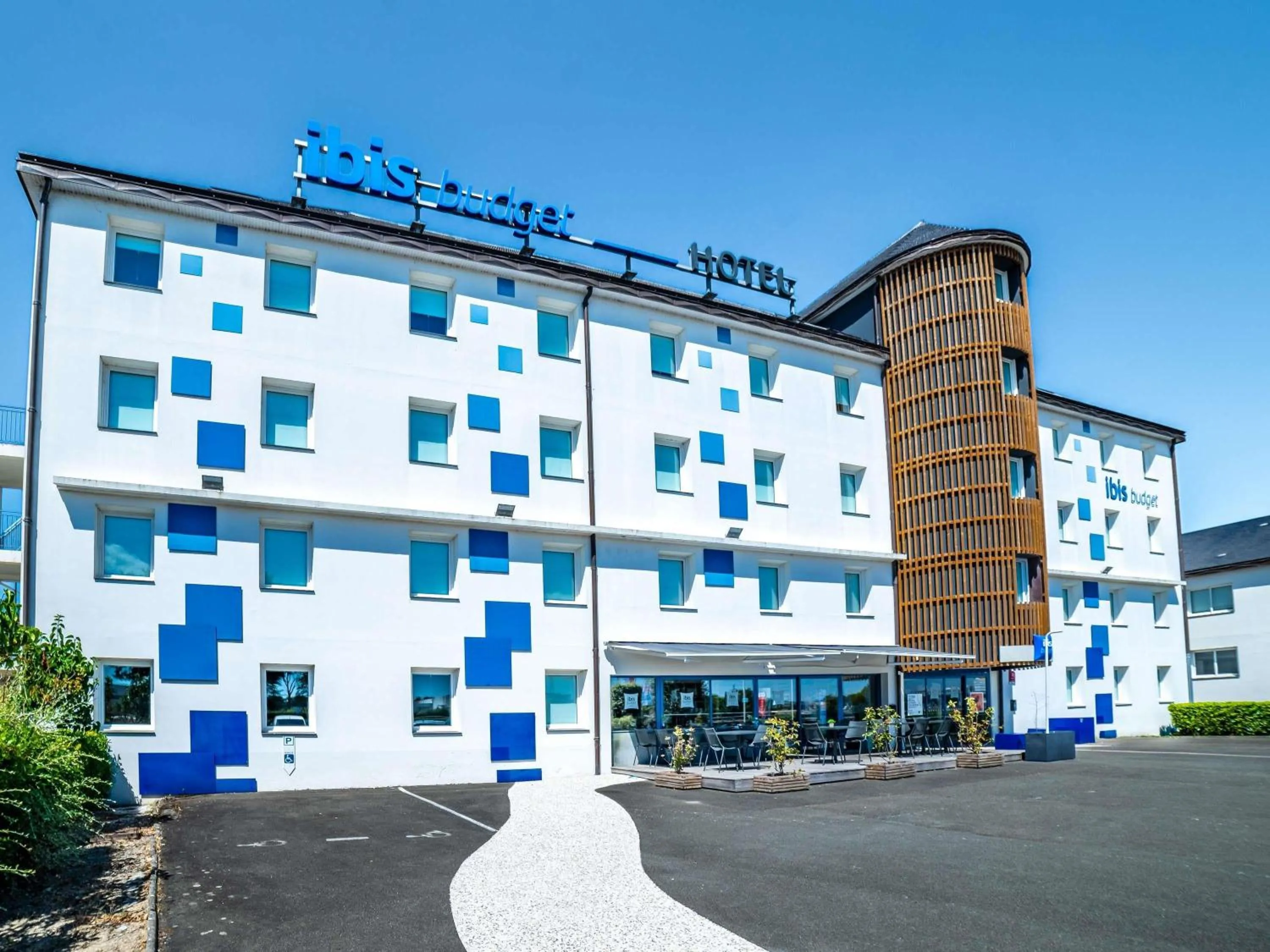 Property building in ibis budget La Roche Sur Yon Vendespace