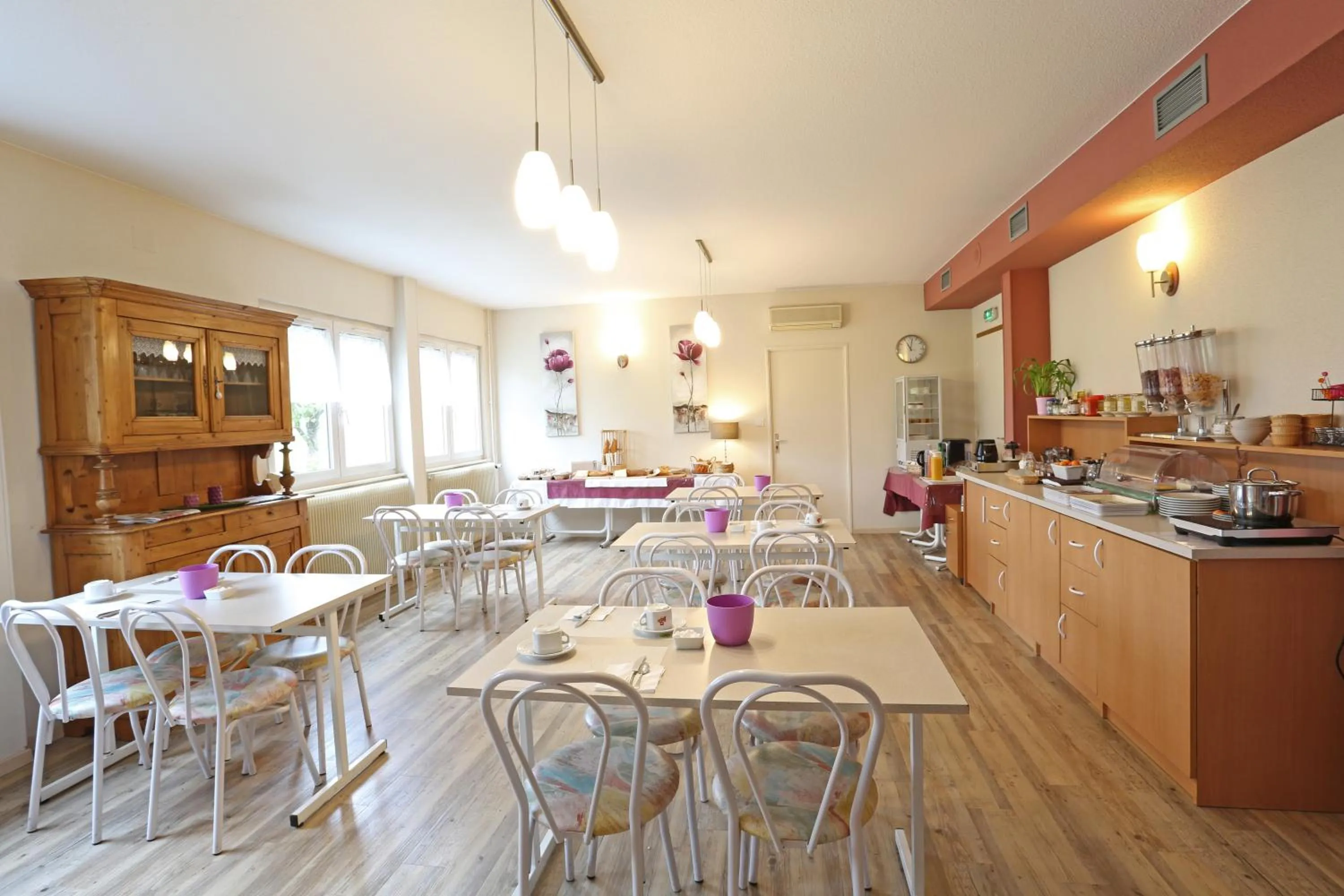 Area and facilities in Hotel Restaurant Le Coquelicot