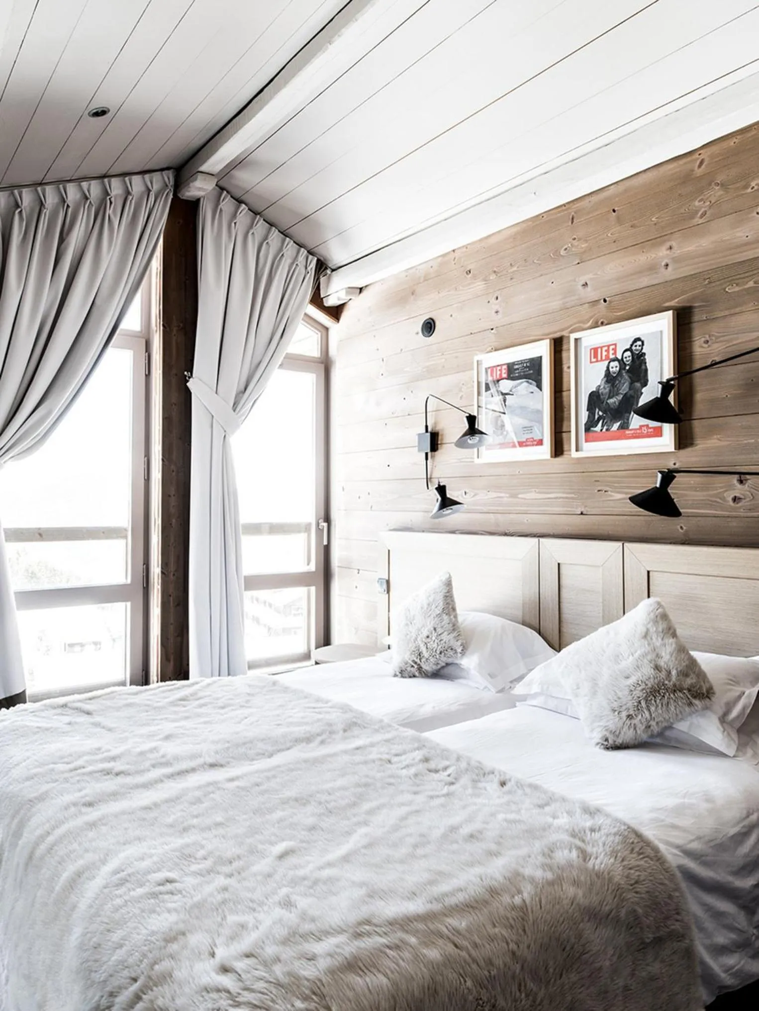 Photo of the whole room, Bed in Les Trois Vallées, a Beaumier hotel