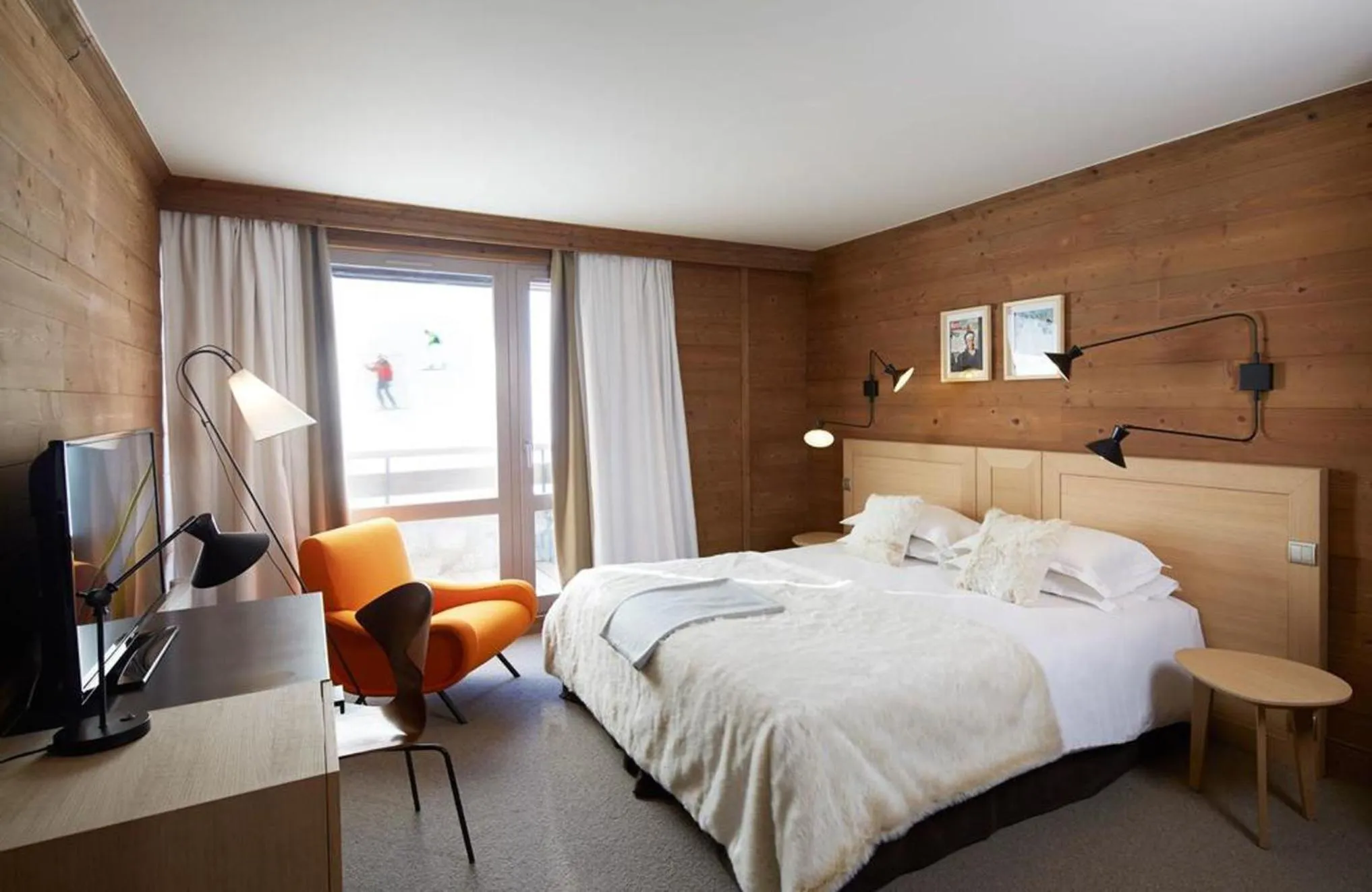 Photo of the whole room, Bed in Les Trois Vallées, a Beaumier hotel