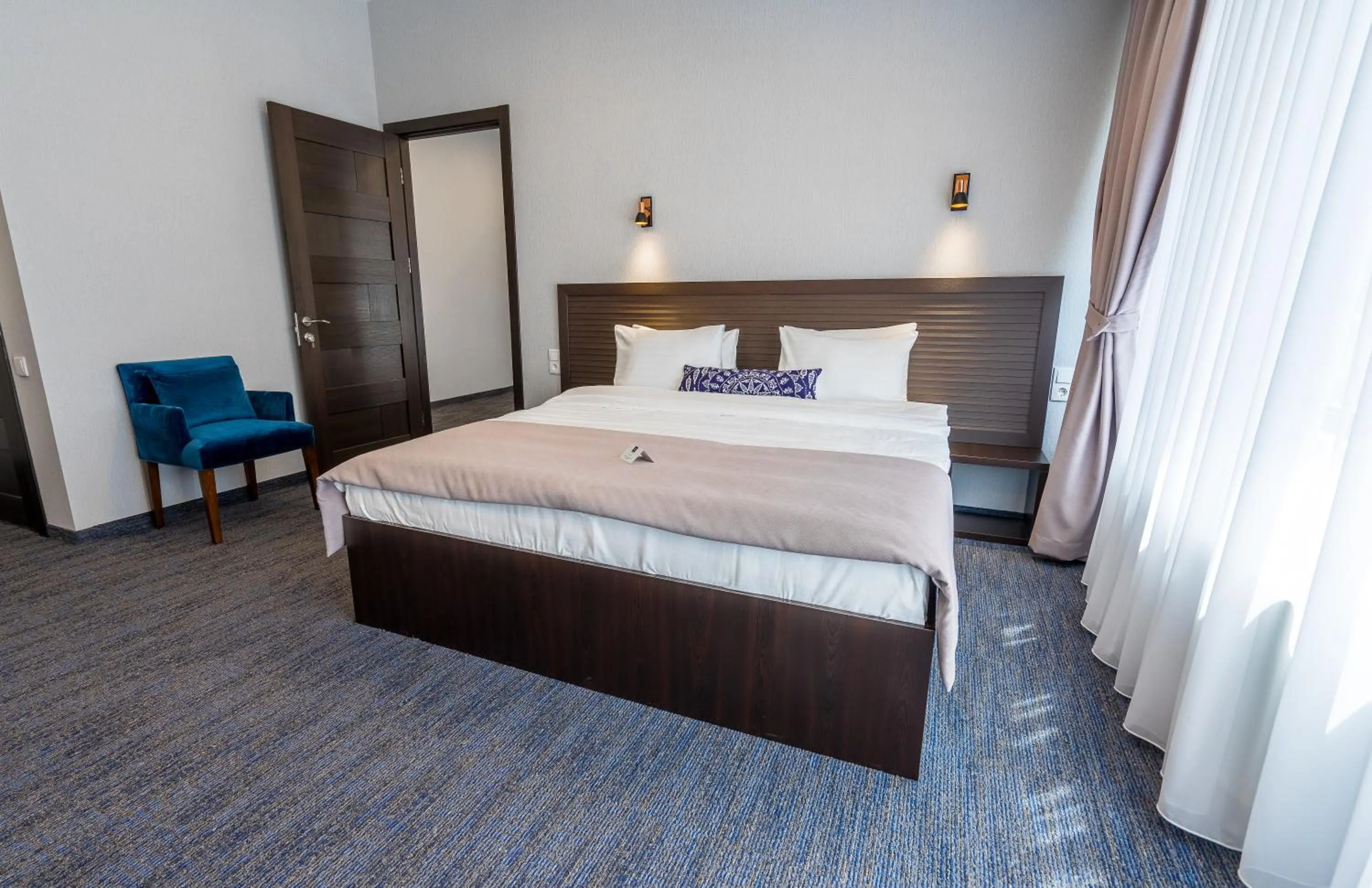 TV and multimedia, Bed in Hotel Bella Casa