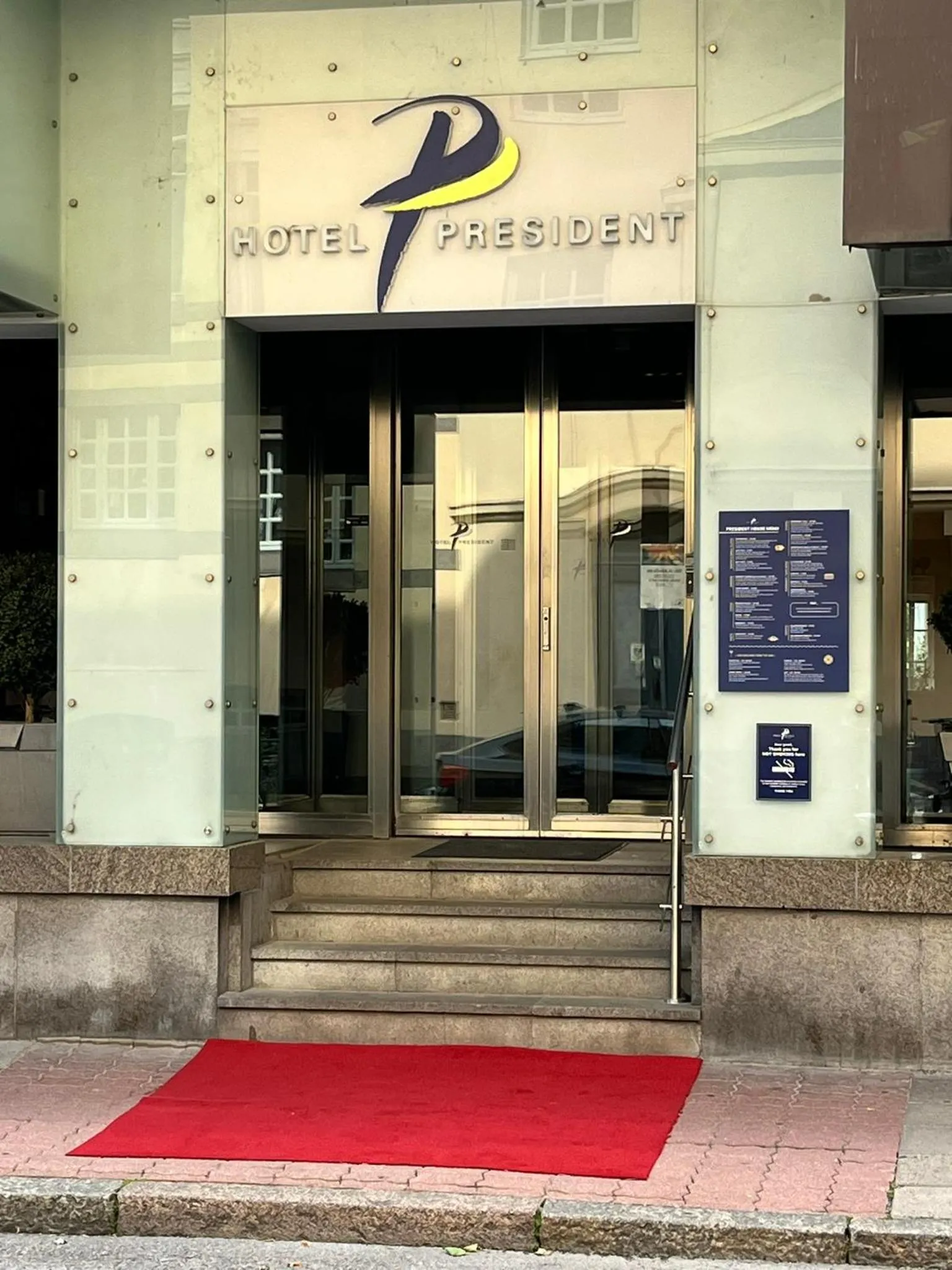 Property building in ProfilHotels President