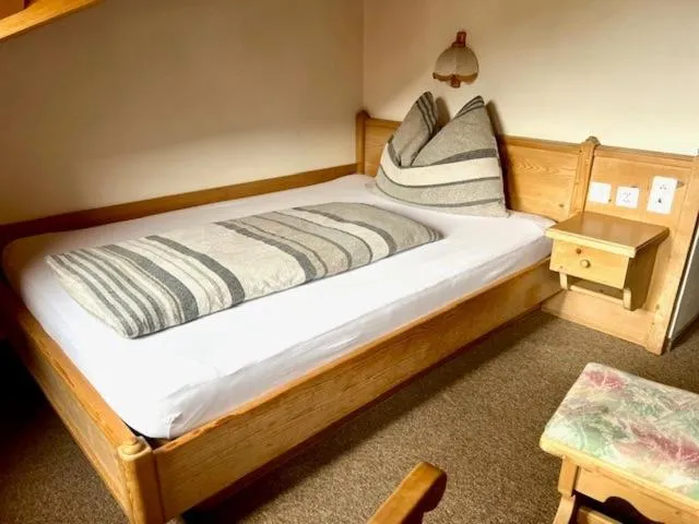 Bed in Sporthotel Oberwald