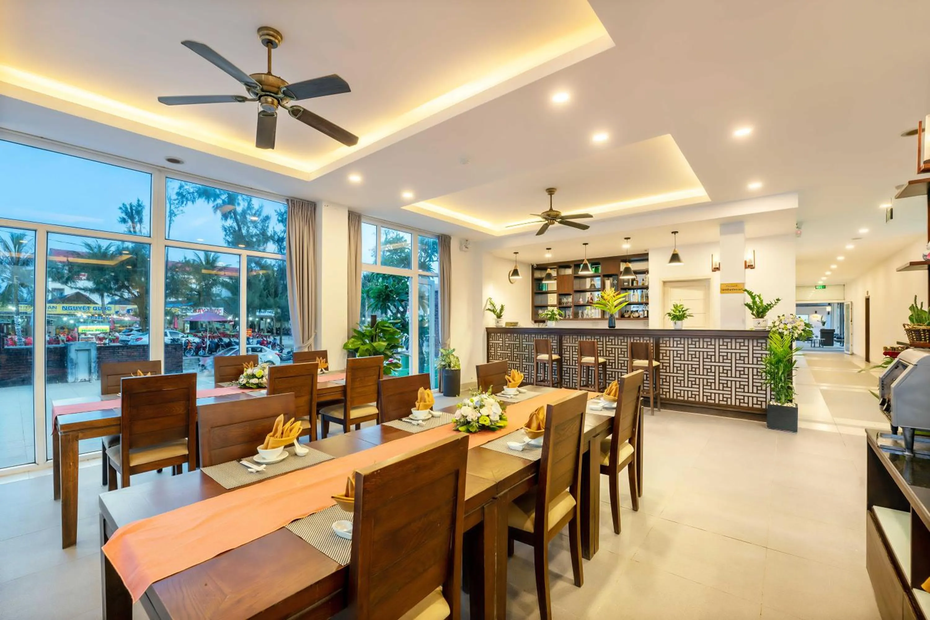 Restaurant/places to eat in Tam Thanh Beach Resort & Spa