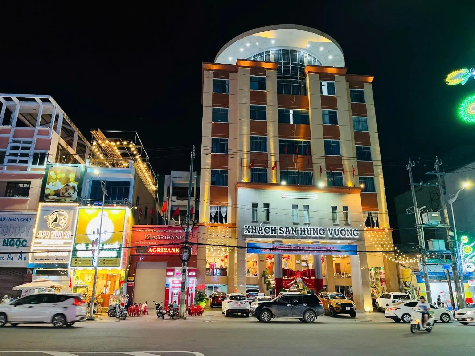 Property building in Khách Sạn Hùng Vương Quảng Ngãi