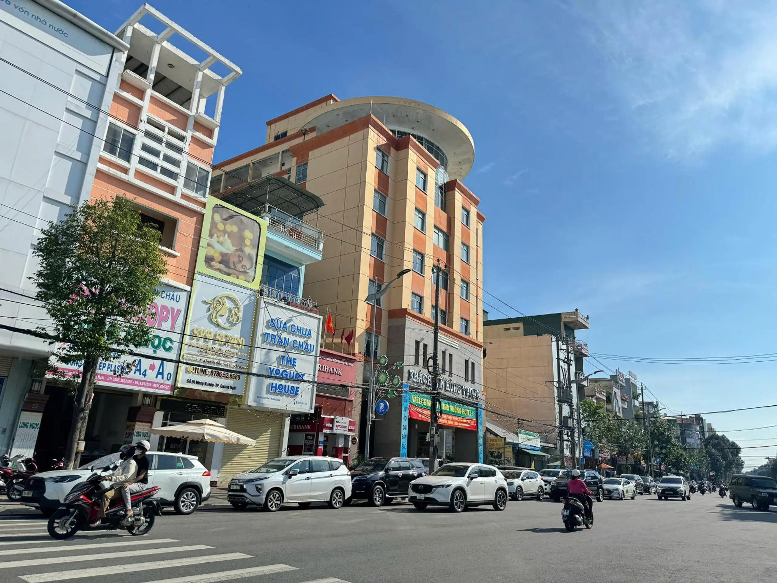 Neighbourhood in Khách Sạn Hùng Vương Quảng Ngãi