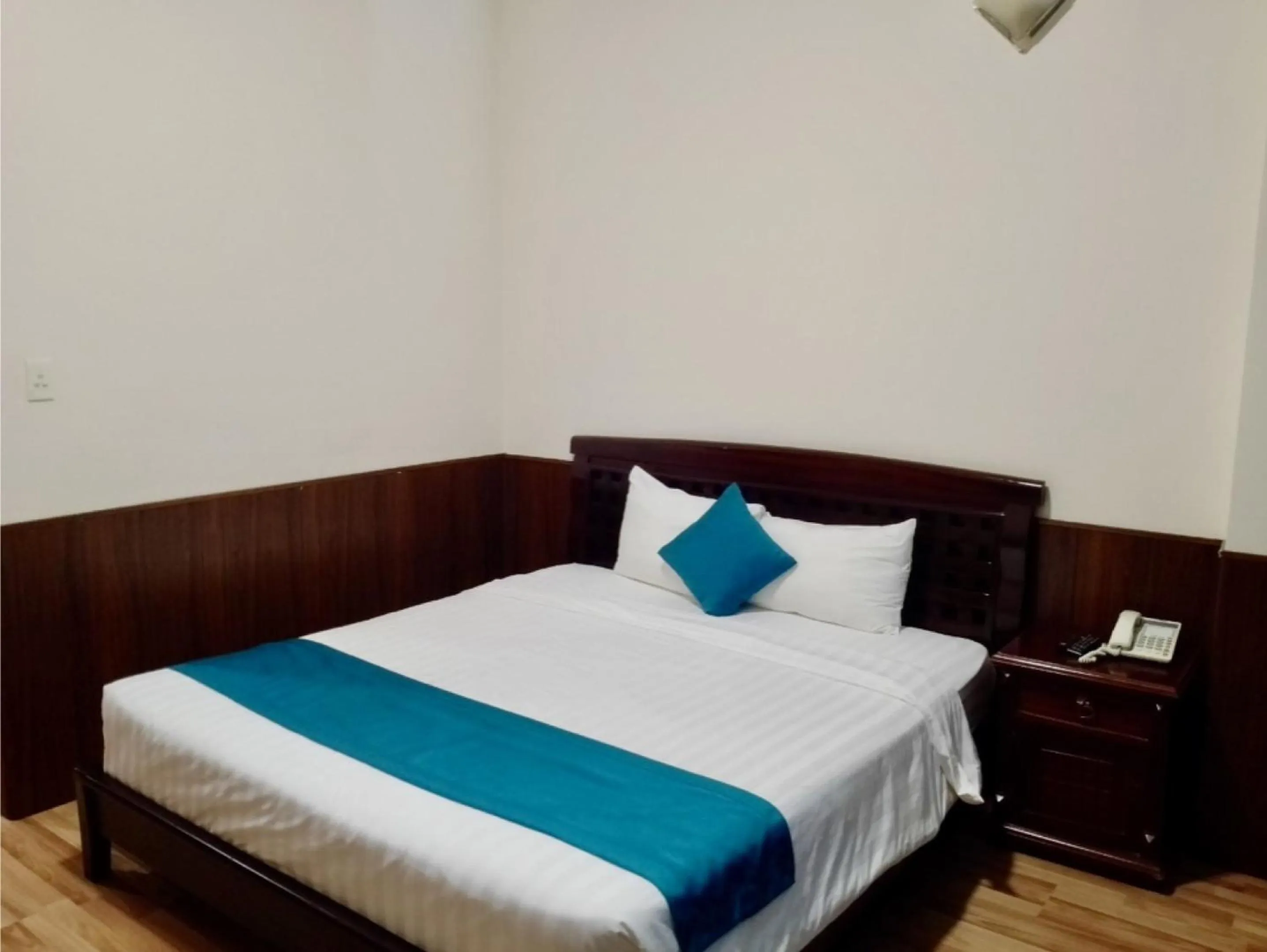 Bed in Khách Sạn Hùng Vương Quảng Ngãi