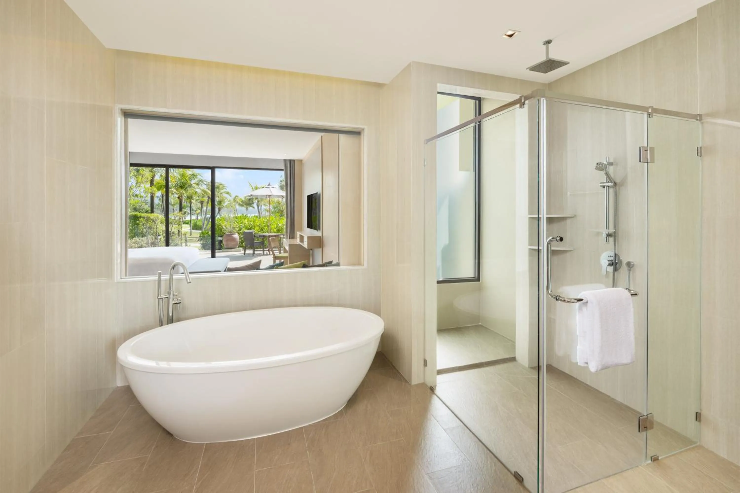 Bathroom in Le Meridien Khao Lak Resort & Spa