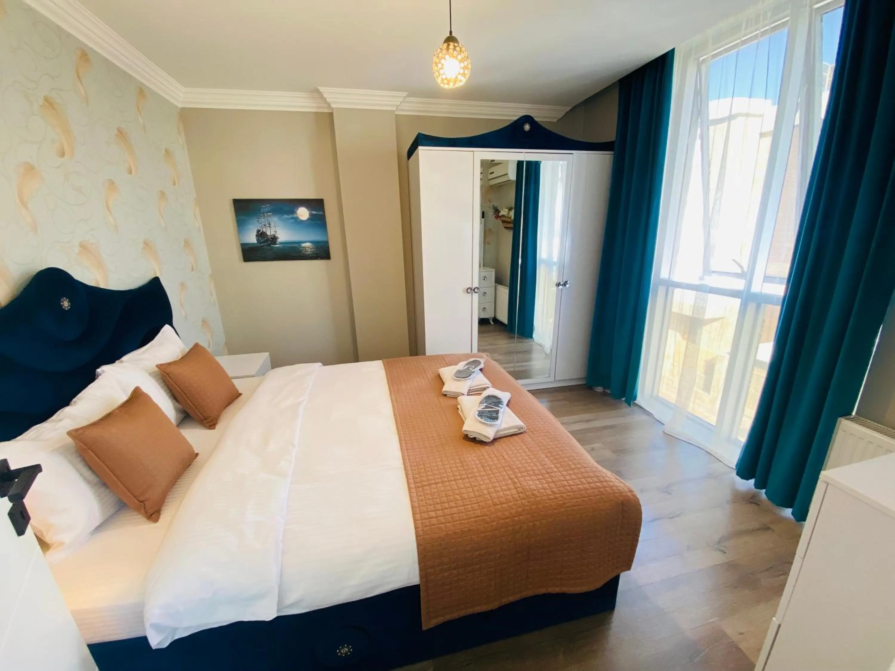 Bed in Royal Loft Suit