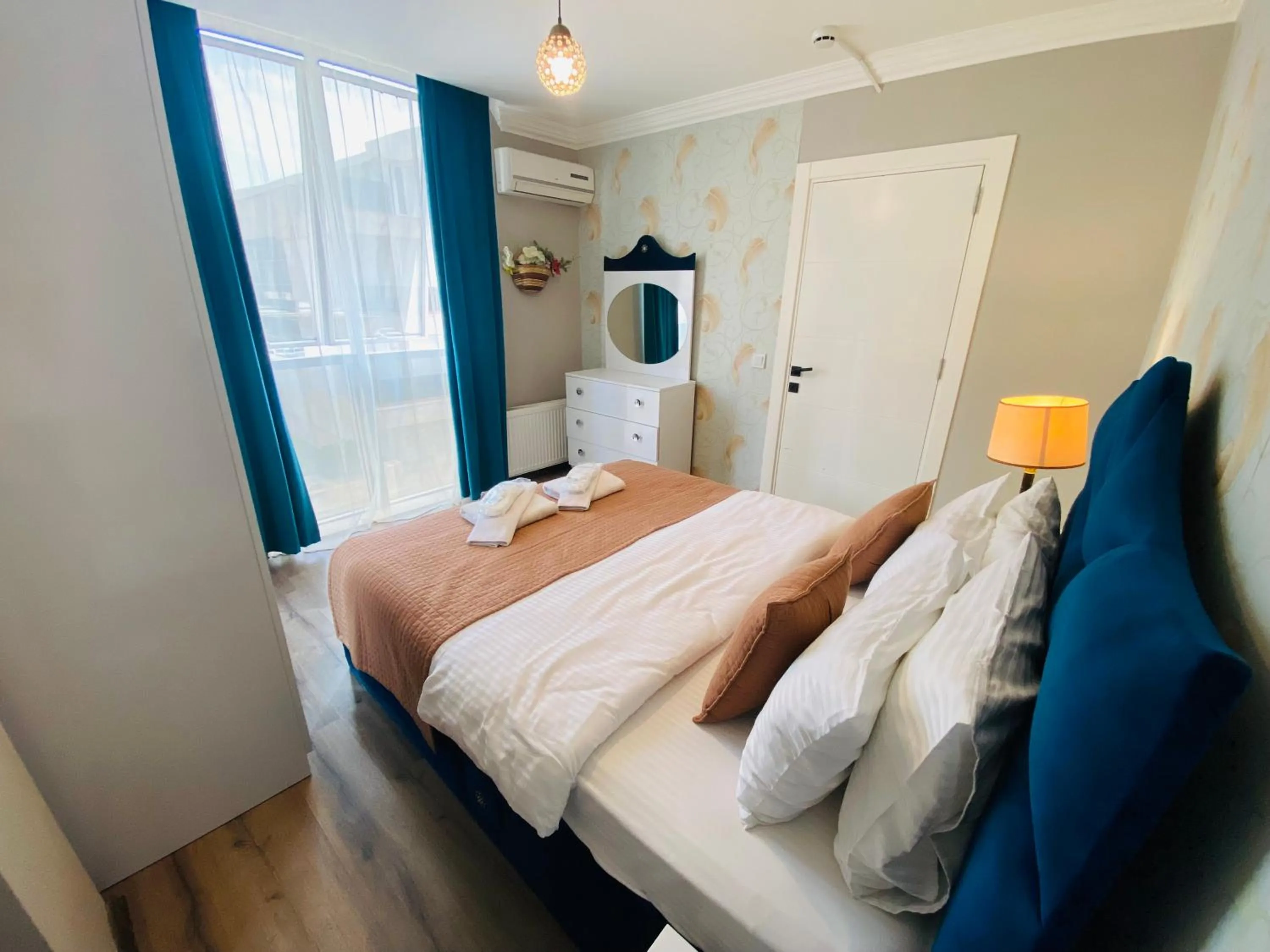 Bed in Royal Loft Suit