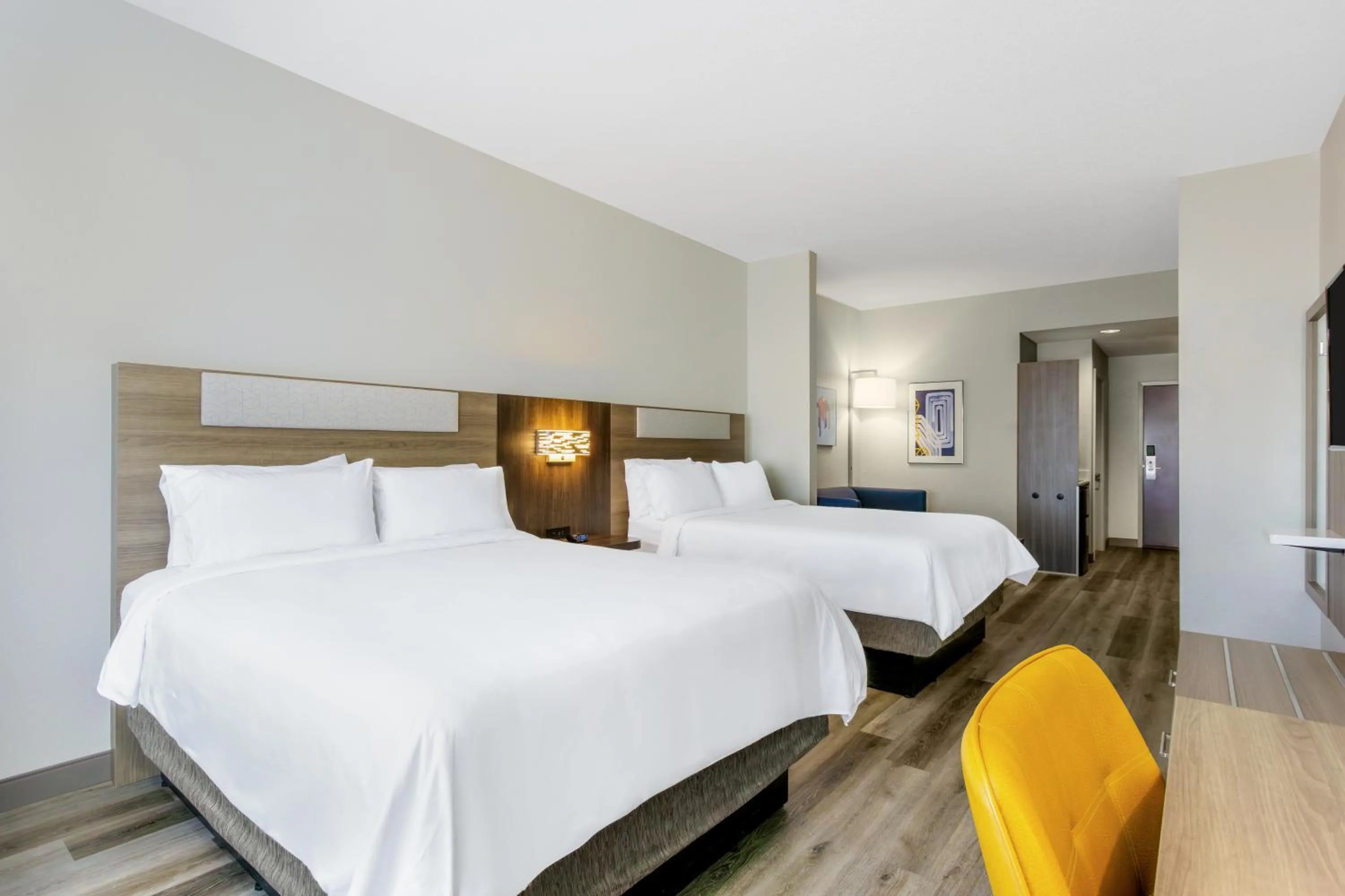 Bedroom, Bed in Holiday Inn Express Orlando-Ocoee East by IHG