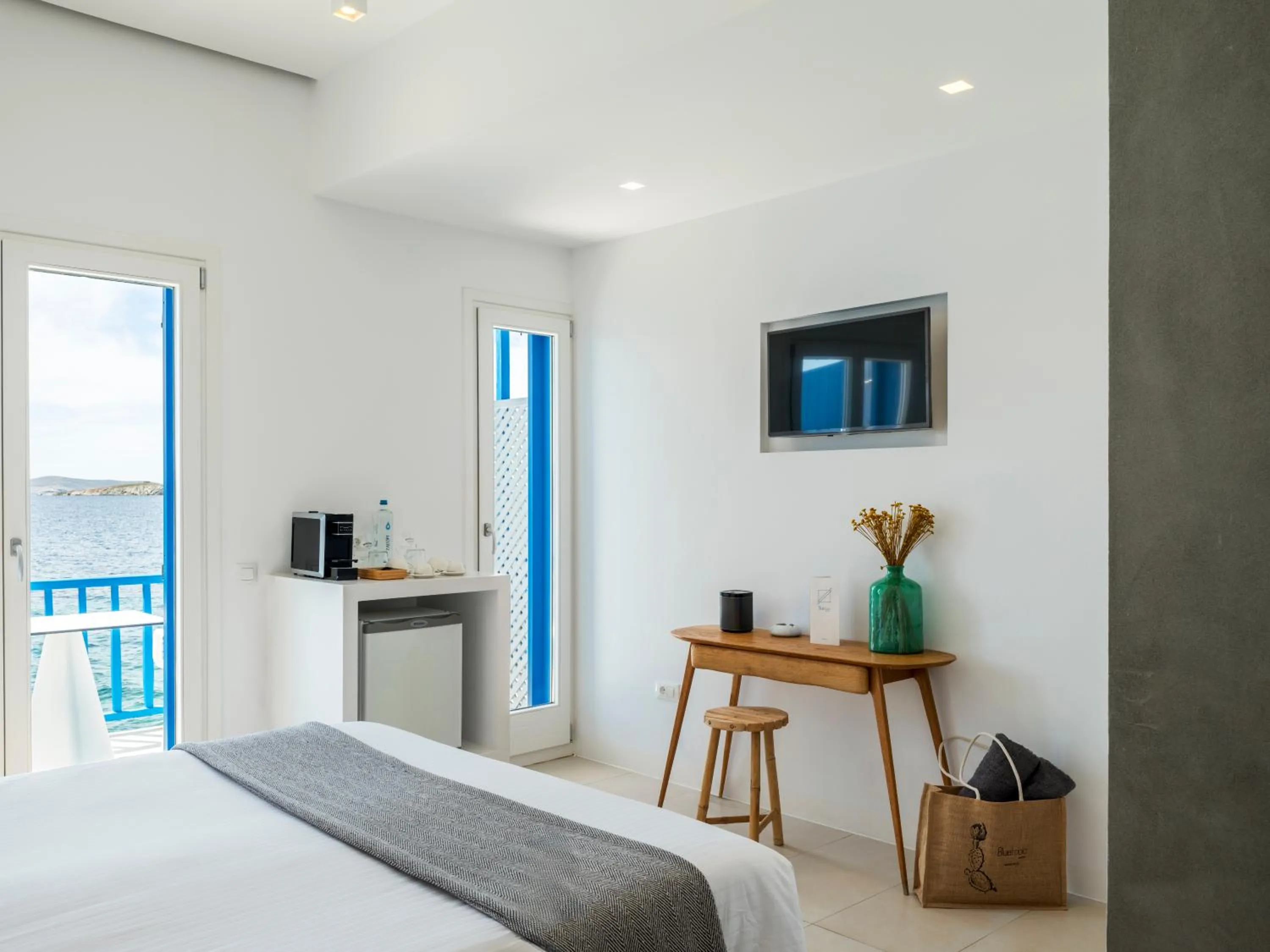 Bed in Bluetopia Suites