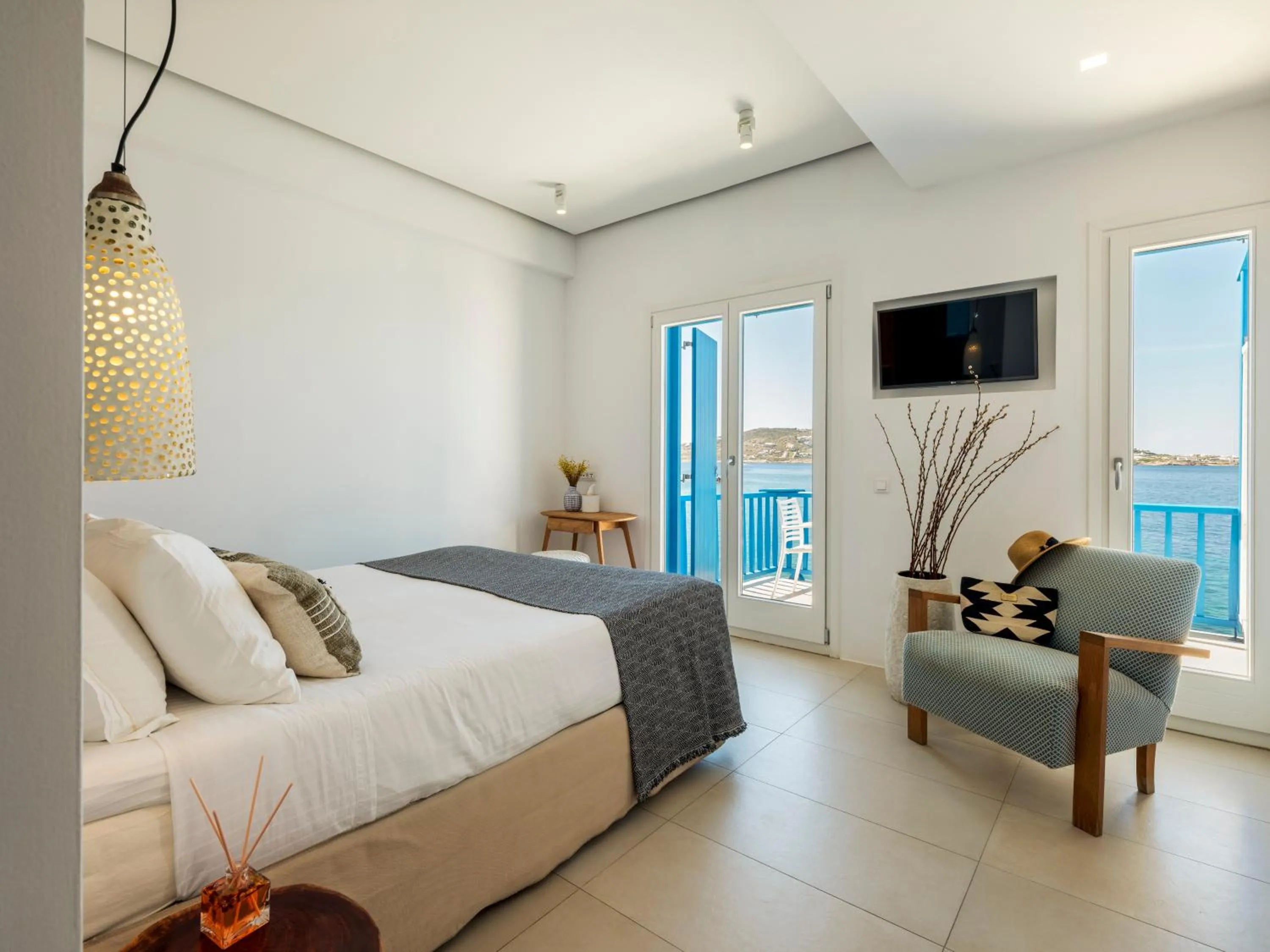 Bed in Bluetopia Suites