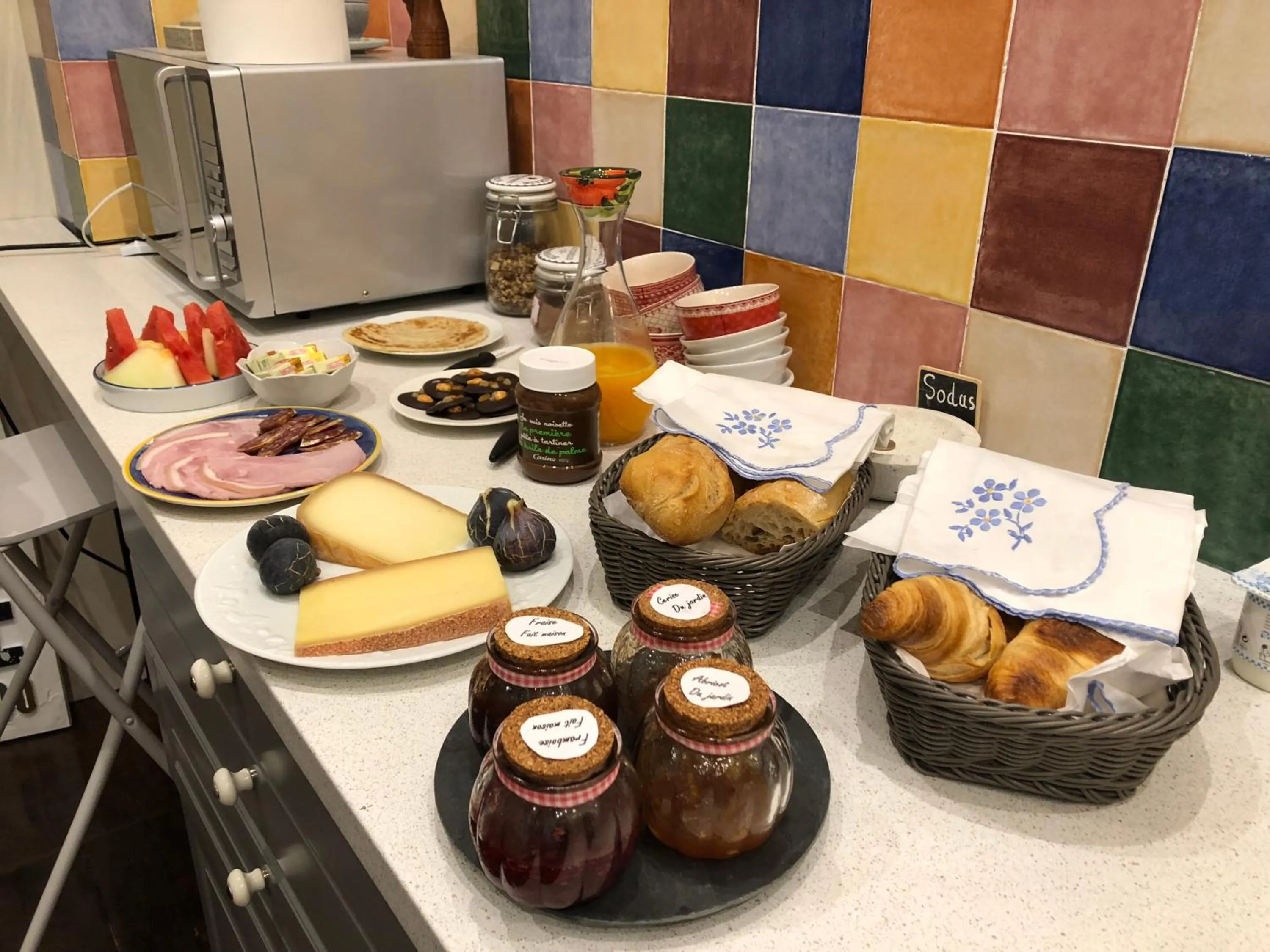 Food close-up in Gentil'Home - Toulouse B&B Prestige