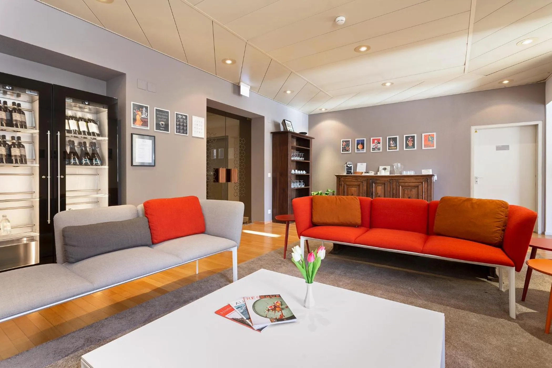 Lounge or bar in Hotel Du Lac