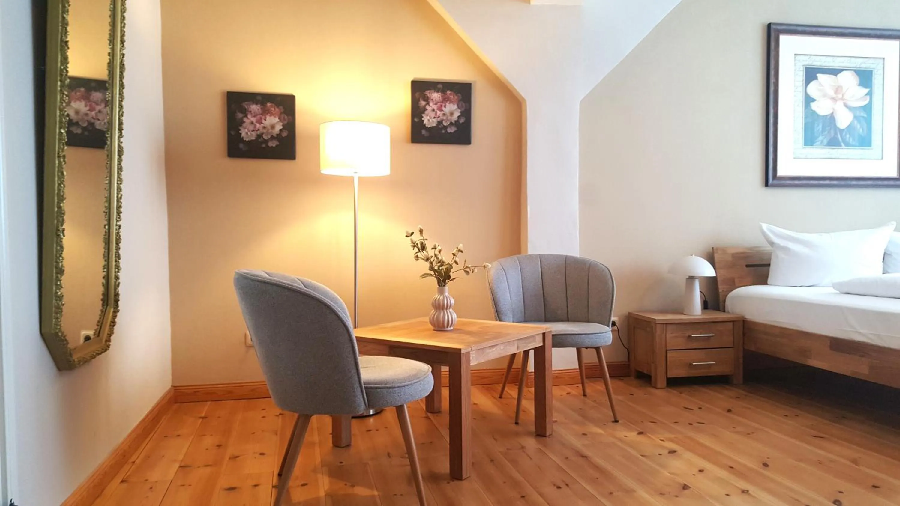 Photo of the whole room, Bed in Hotel Theophano