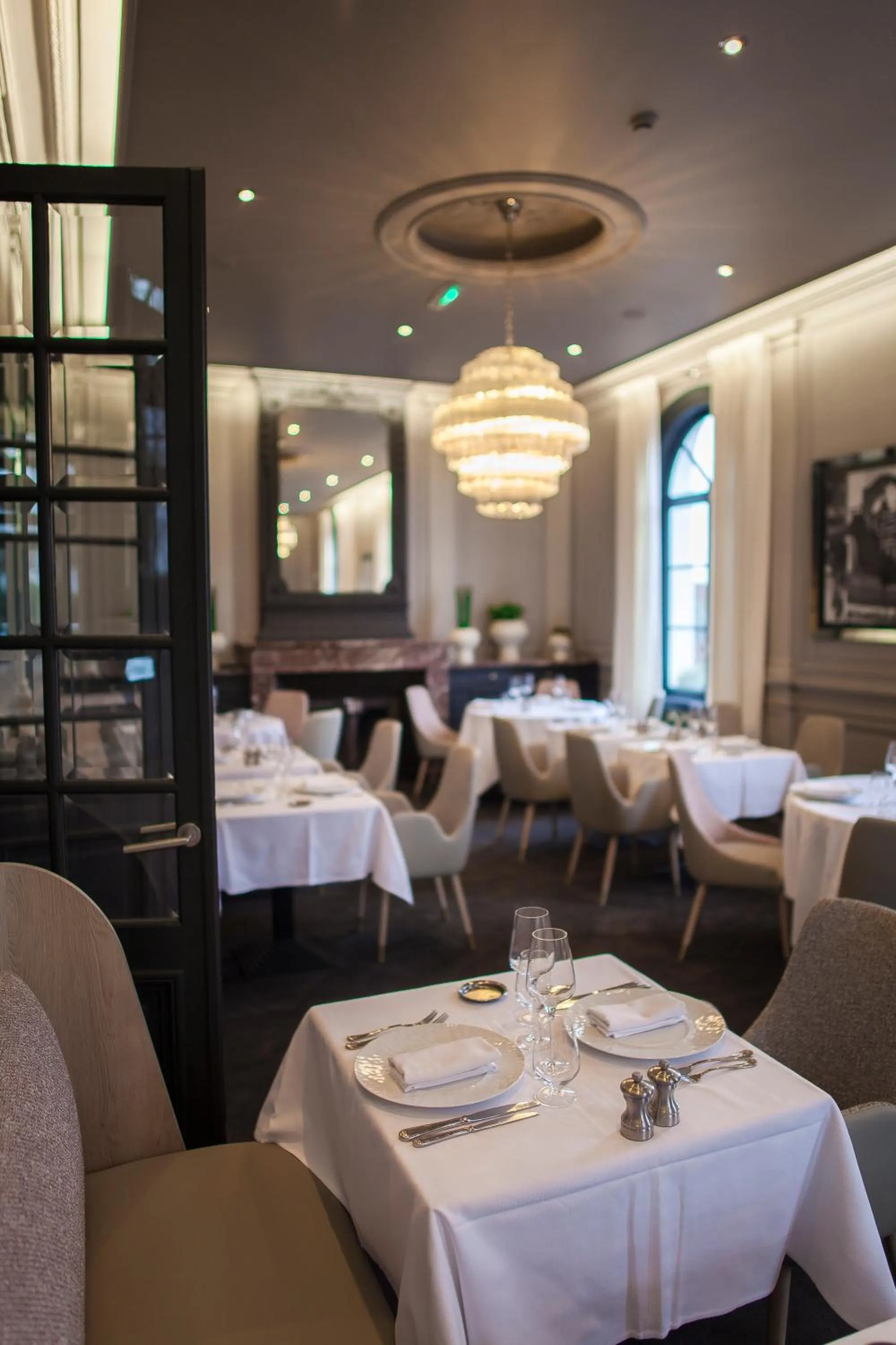 Restaurant/places to eat in The Originals Boutique, La Maison Rouge, Lens Ouest