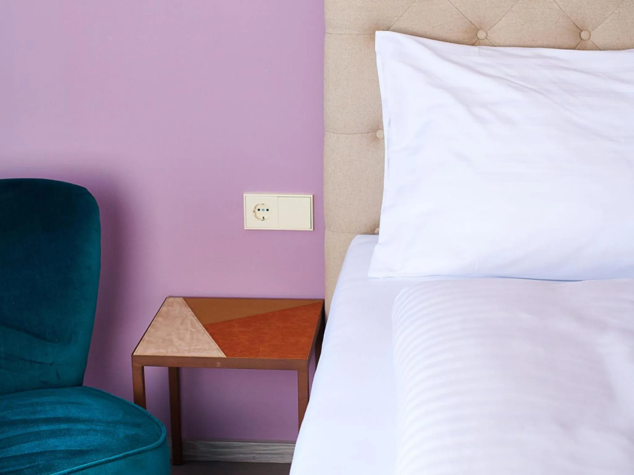 Decorative detail, Bed in Hotel Eden Park