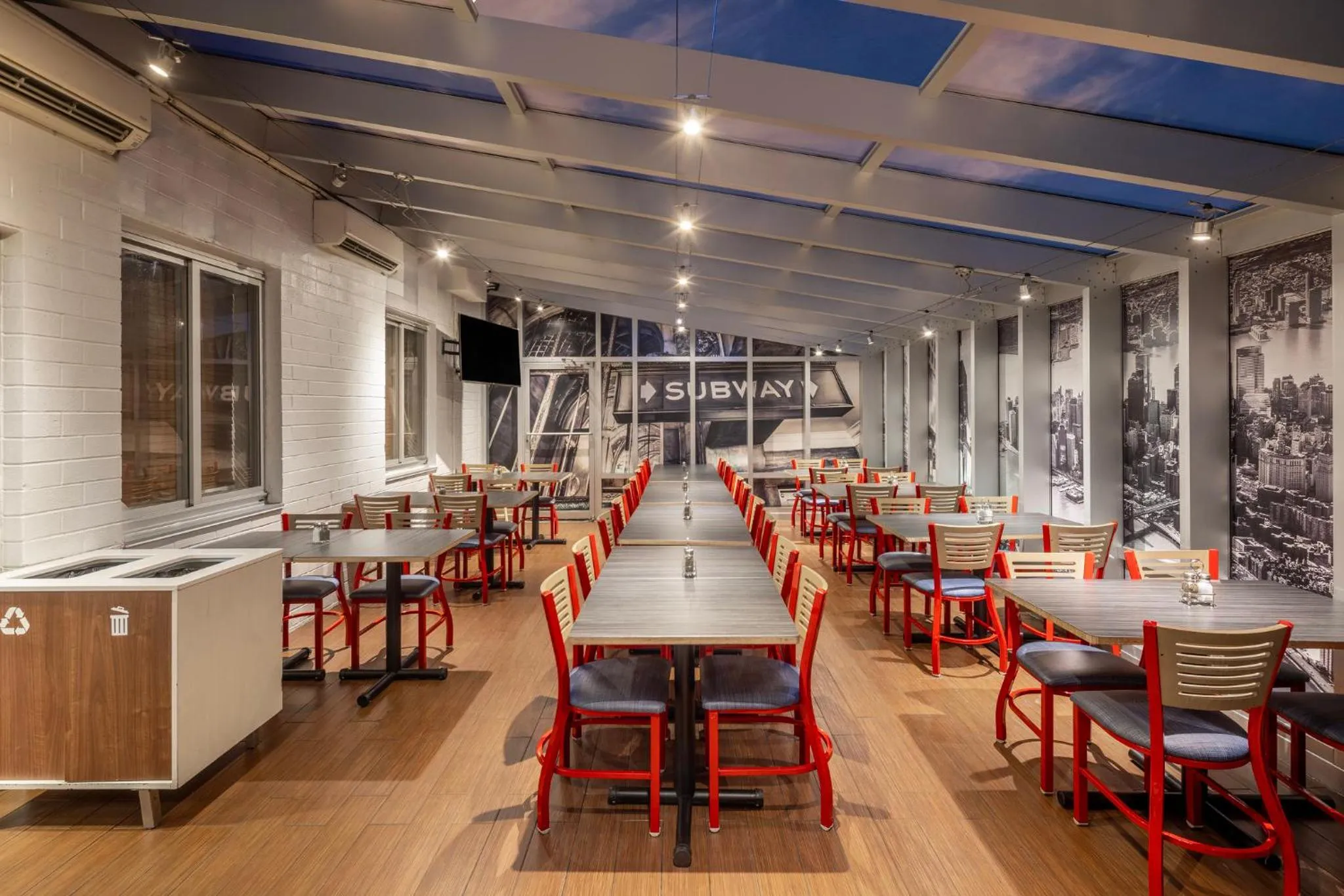 Breakfast in Holiday Inn Express - Times Square by IHG