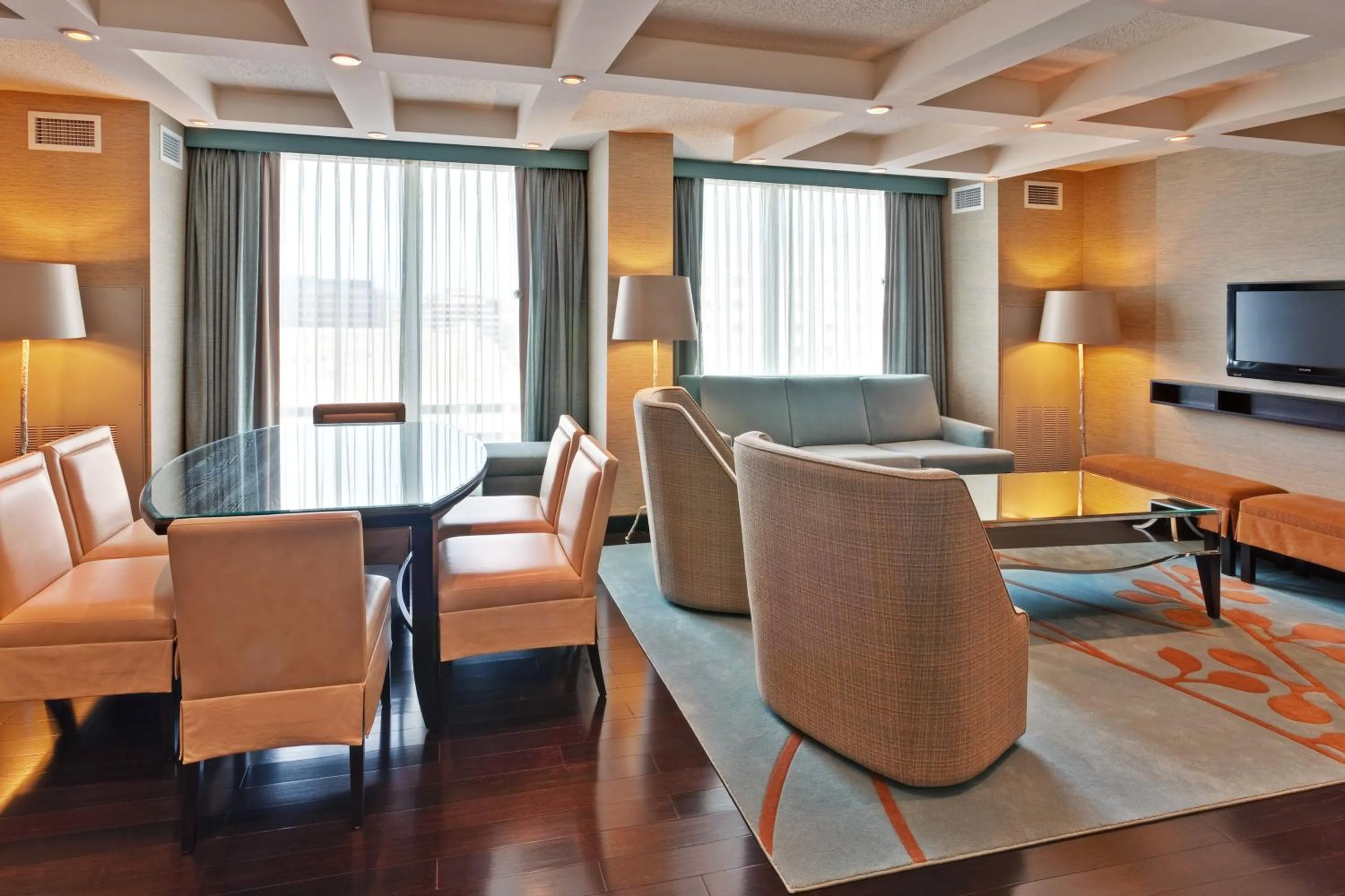 Photo of the whole room in Crowne Plaza Chicago O'Hare Hotel & Conference Center by IHG