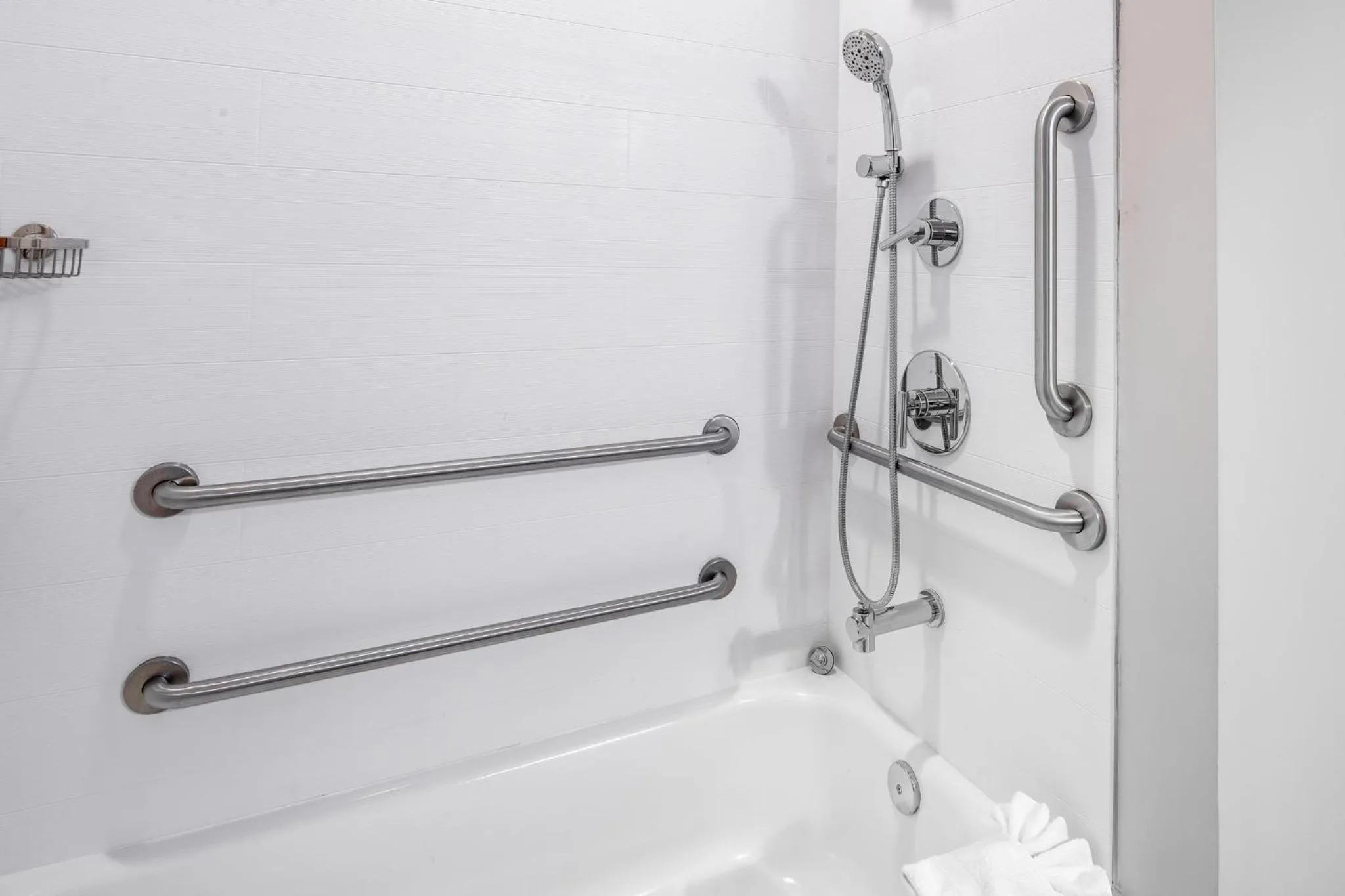 Photo of the whole room in Holiday Inn Express Hotel and Suites - Henderson by IHG