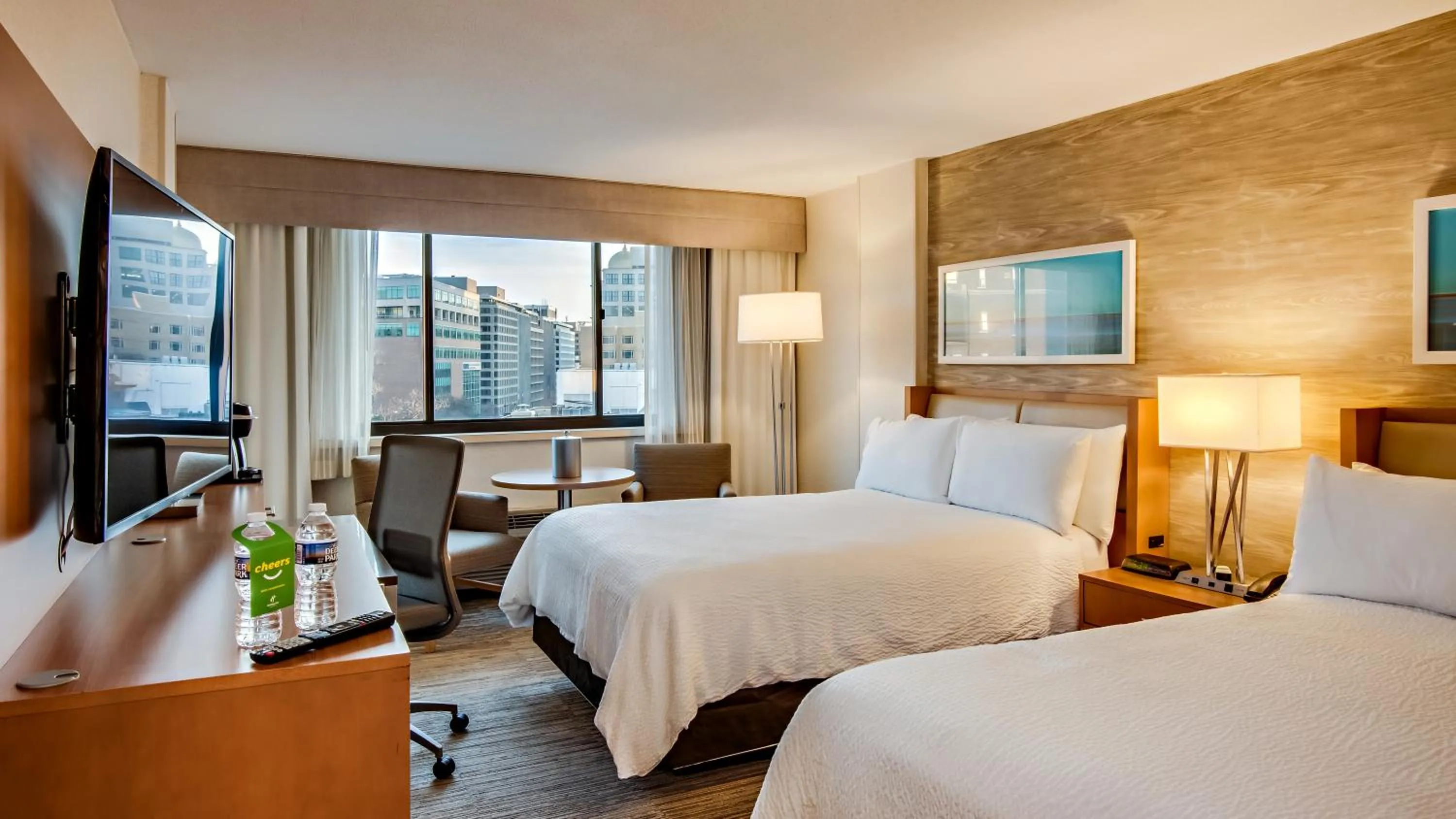 Bedroom, Bed in Holiday Inn Washington-Central/White House by IHG