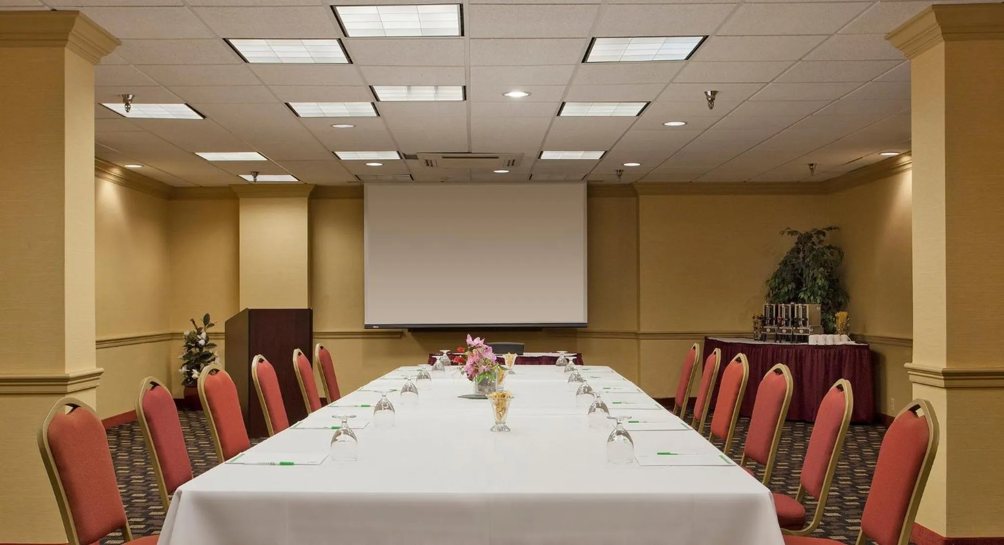 Meeting/conference room in Holiday Inn Washington-Central/White House by IHG