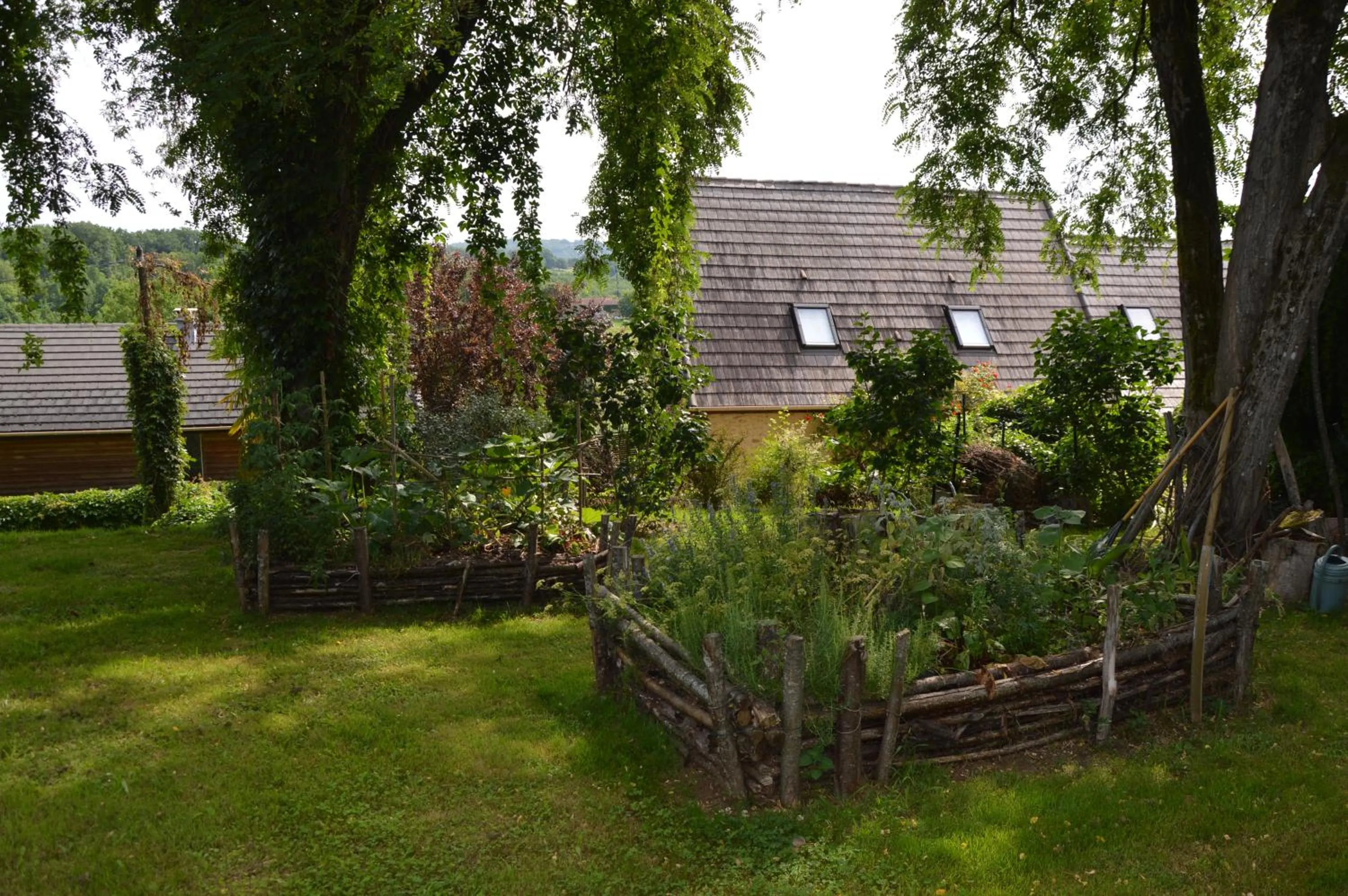 Garden in Les Deux Tours