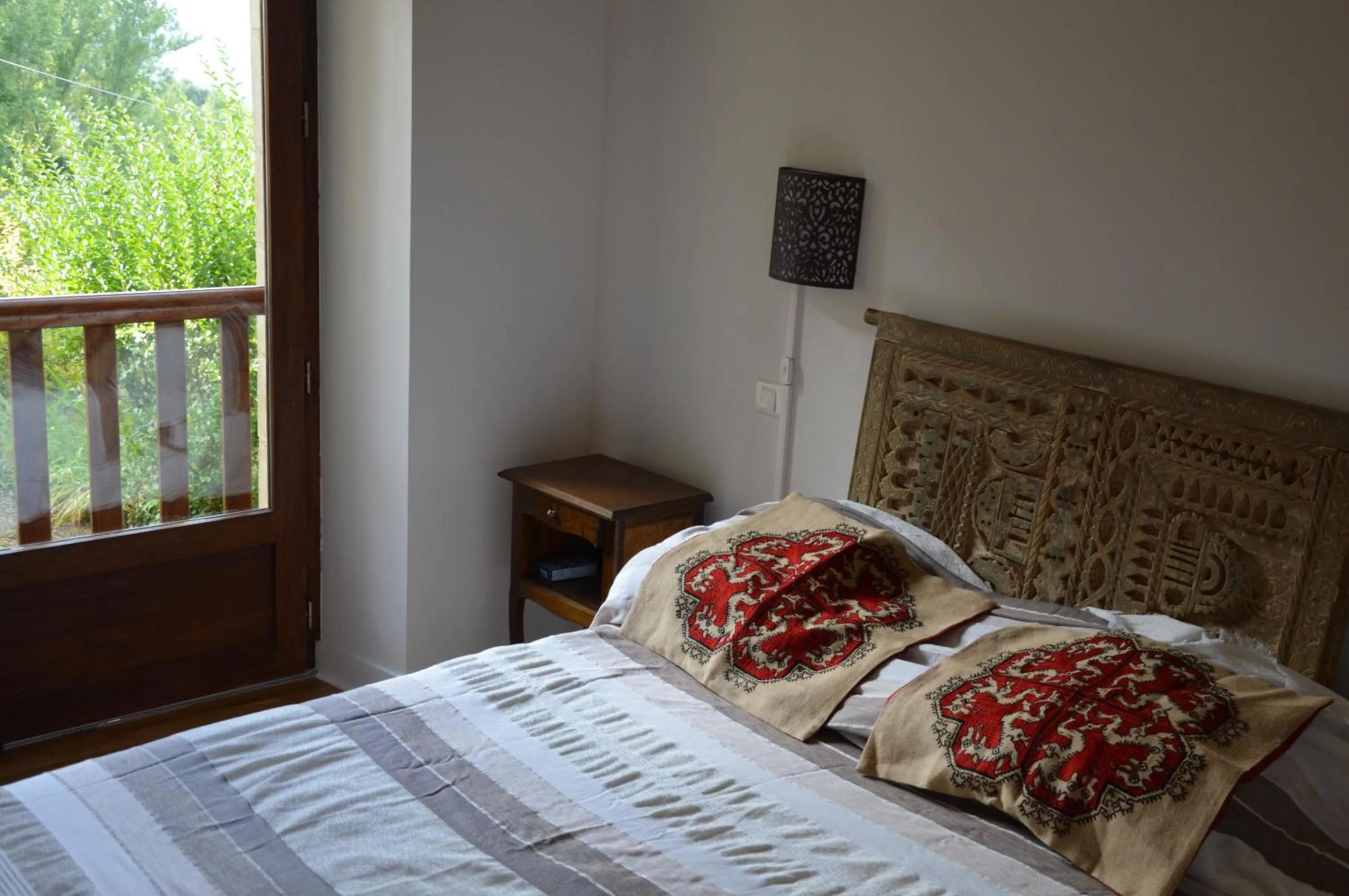 Bed in Les Deux Tours