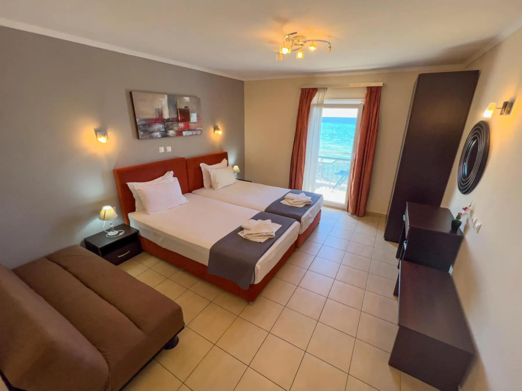 Bed in Studios Plaka