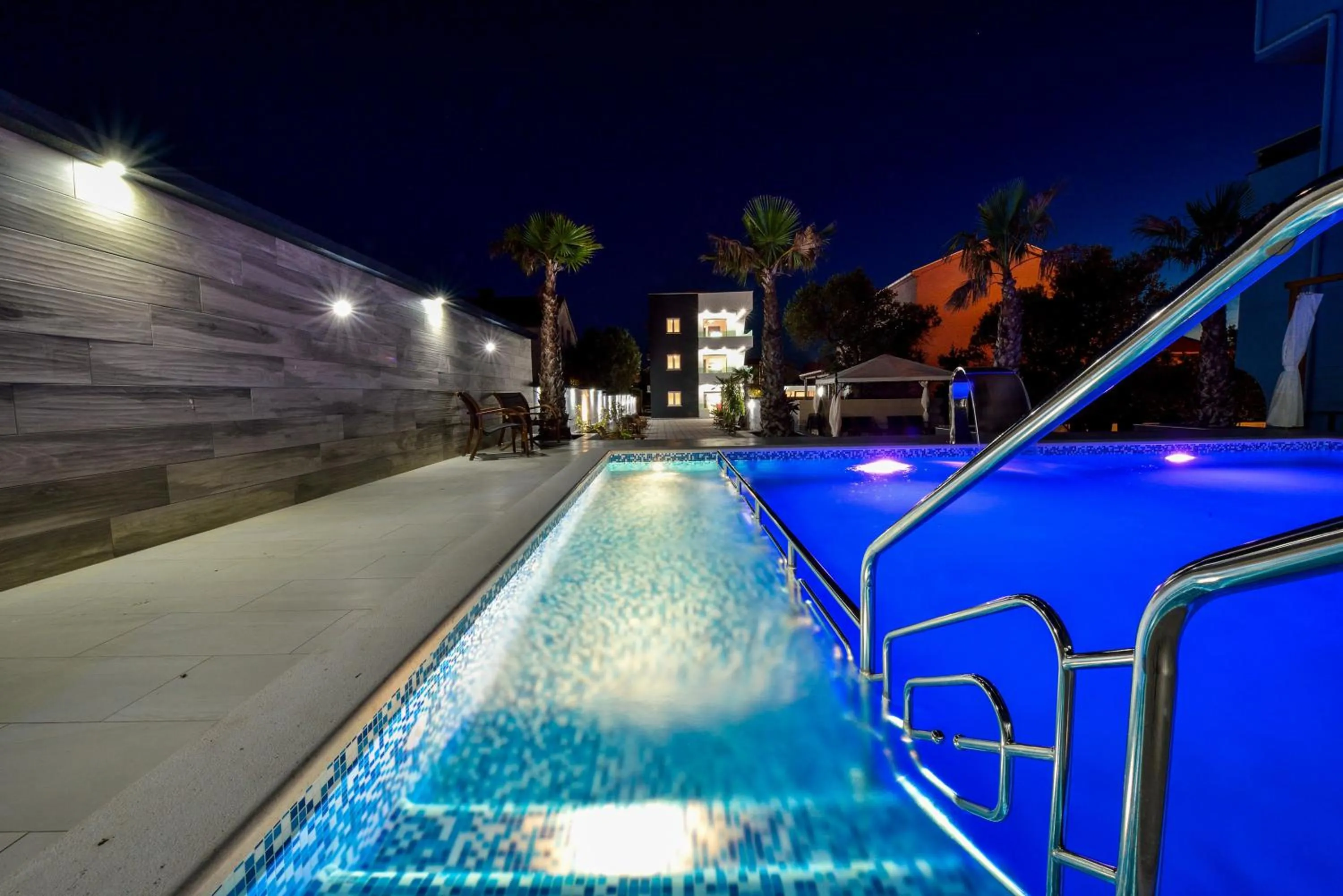 Night in Boutique Apartments Ad Astra