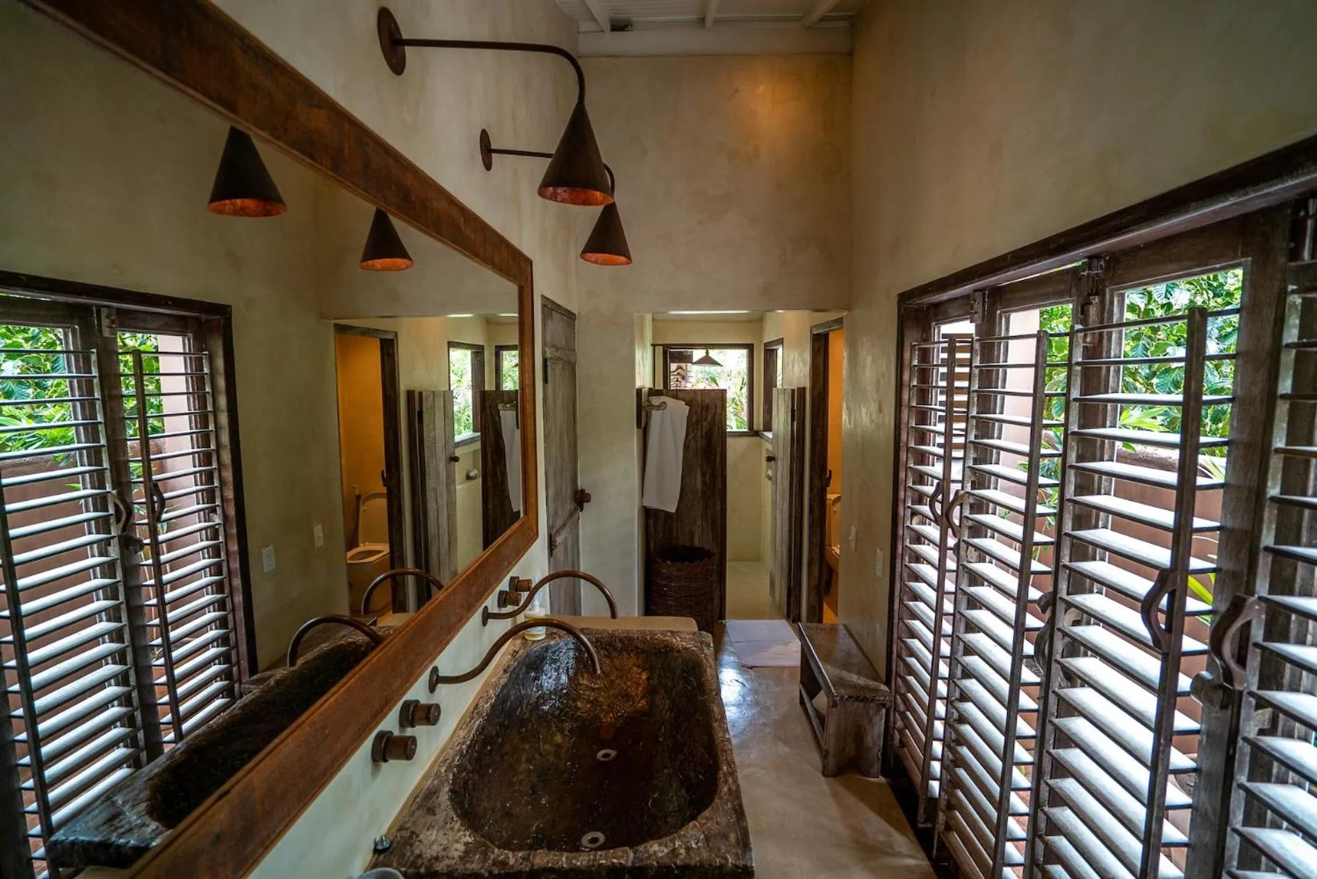 Shower in Casa Angatu