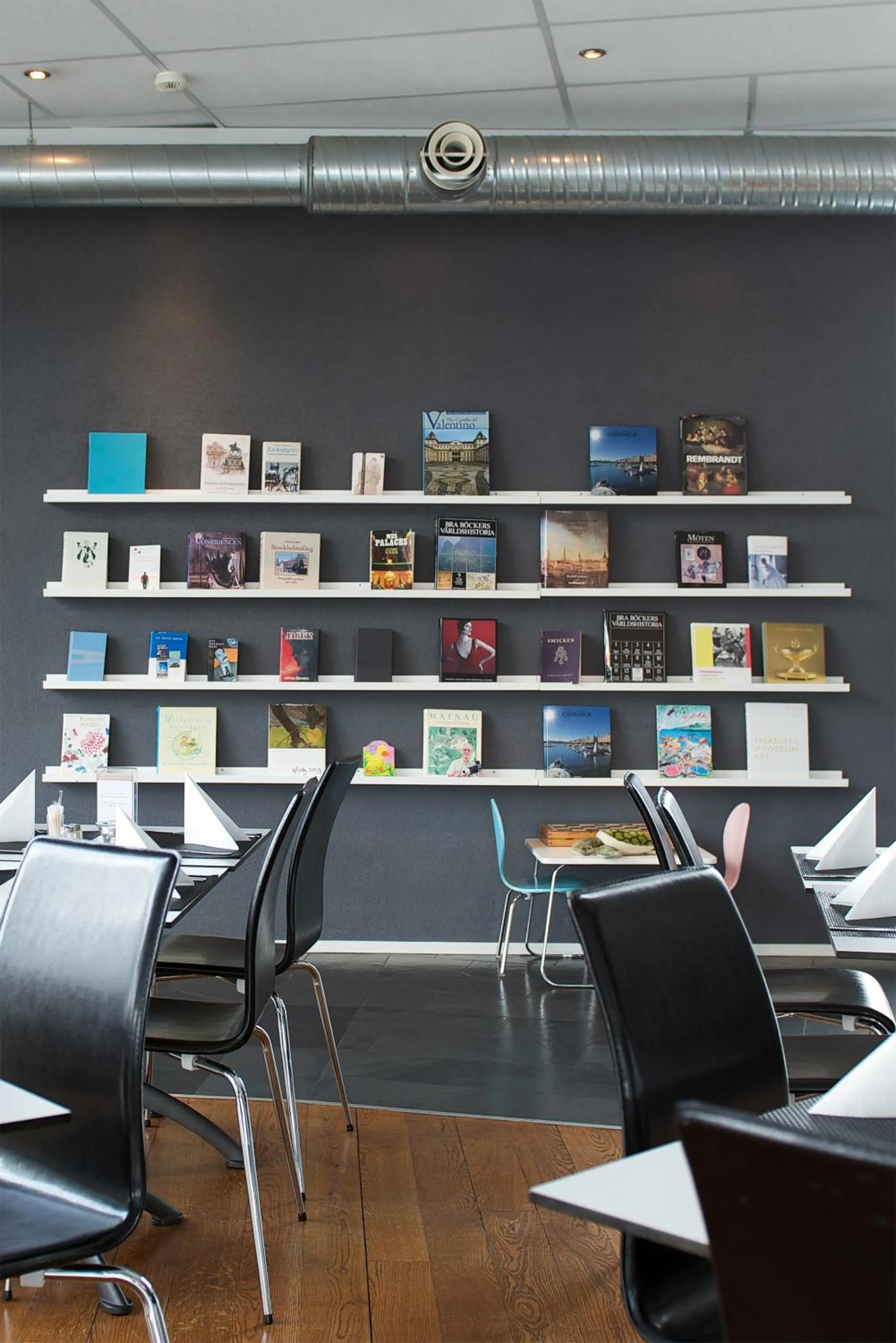 Lounge or bar in Aiden by Best Western Stockholm Arlanda Airport