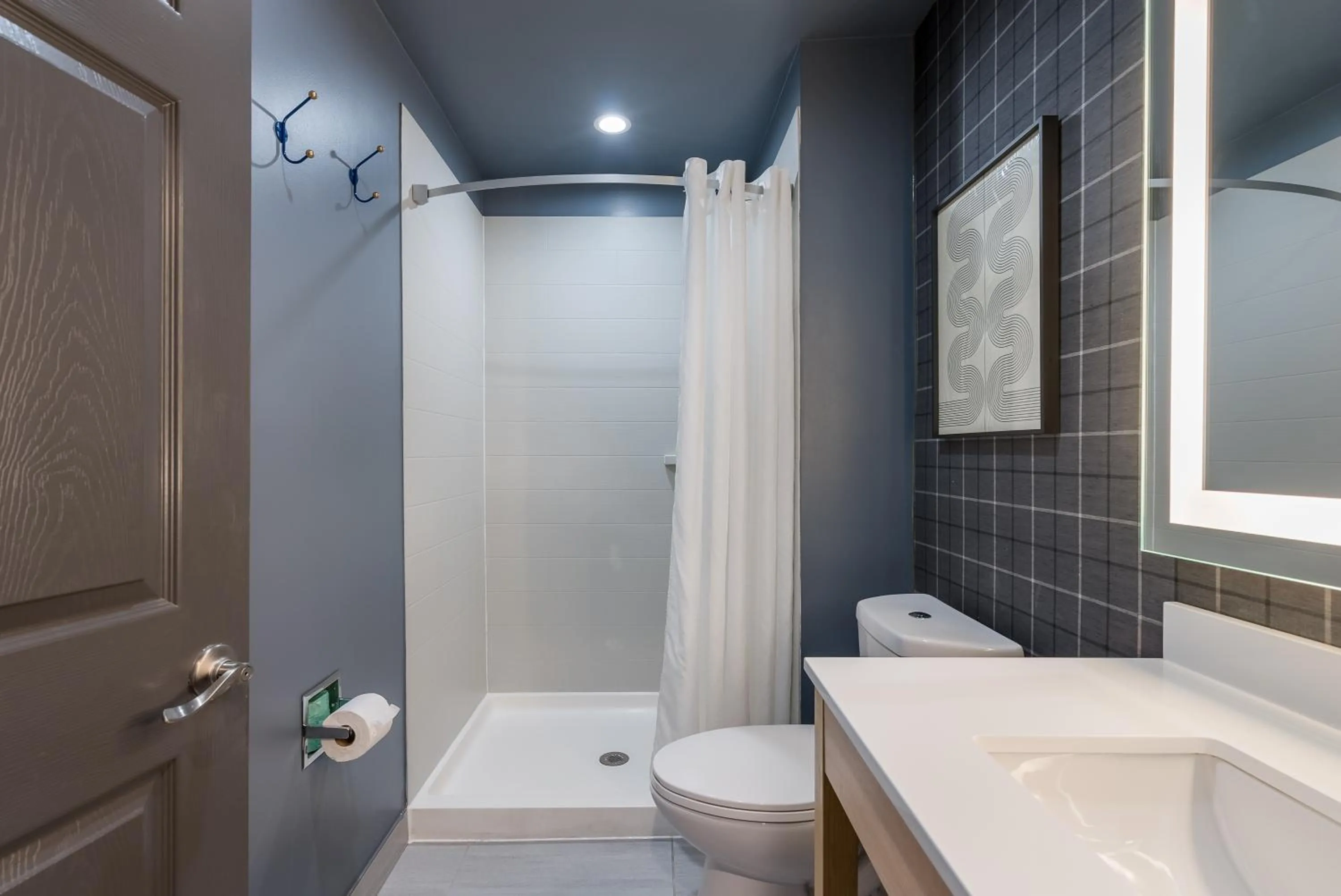 Bathroom in Ardsley Acres Hotel Court