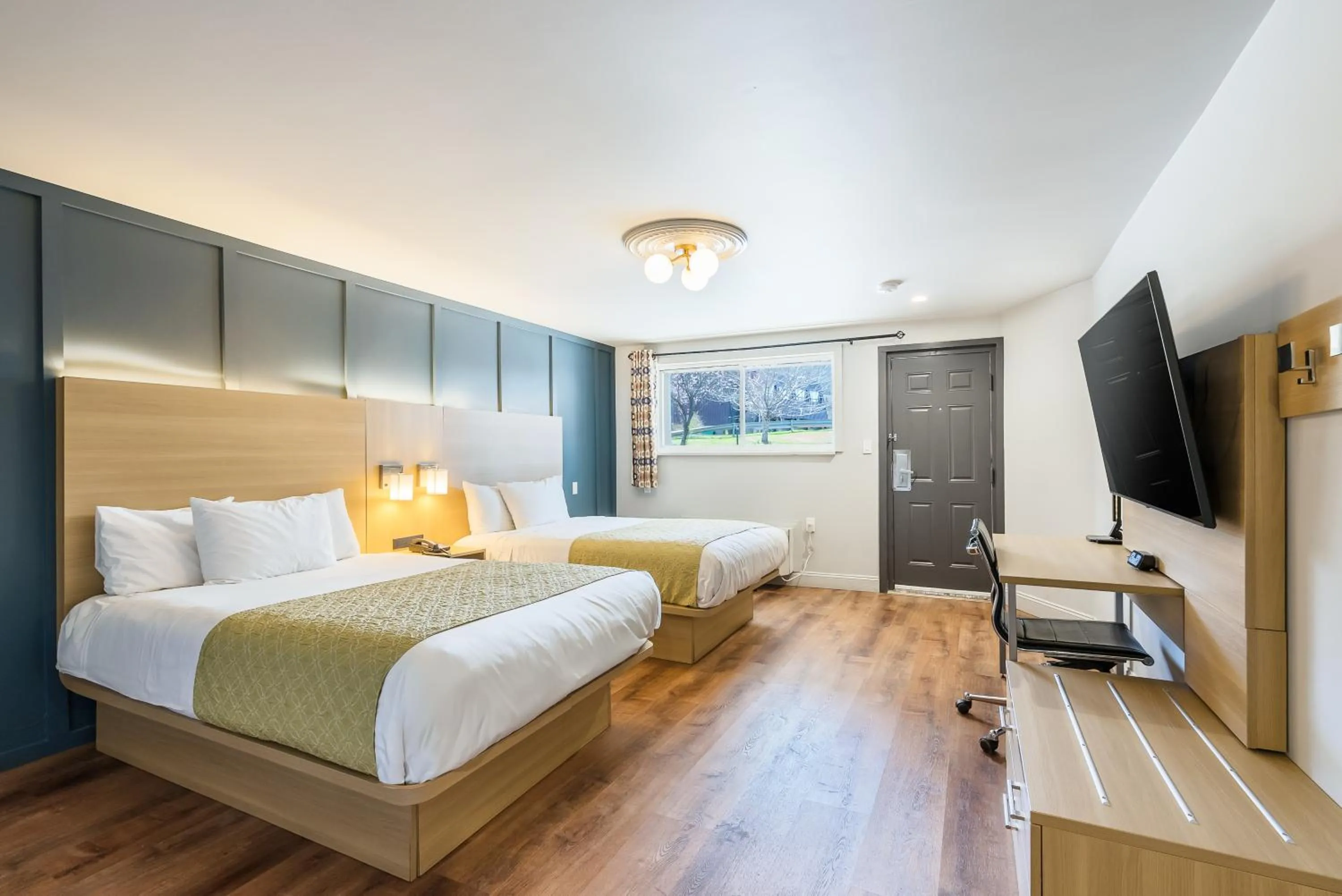 Photo of the whole room, Bed in Ardsley Acres Hotel Court