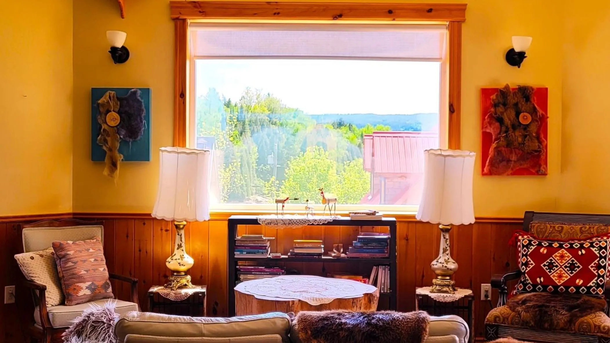 Living room in La vieille ferme, Écogîte