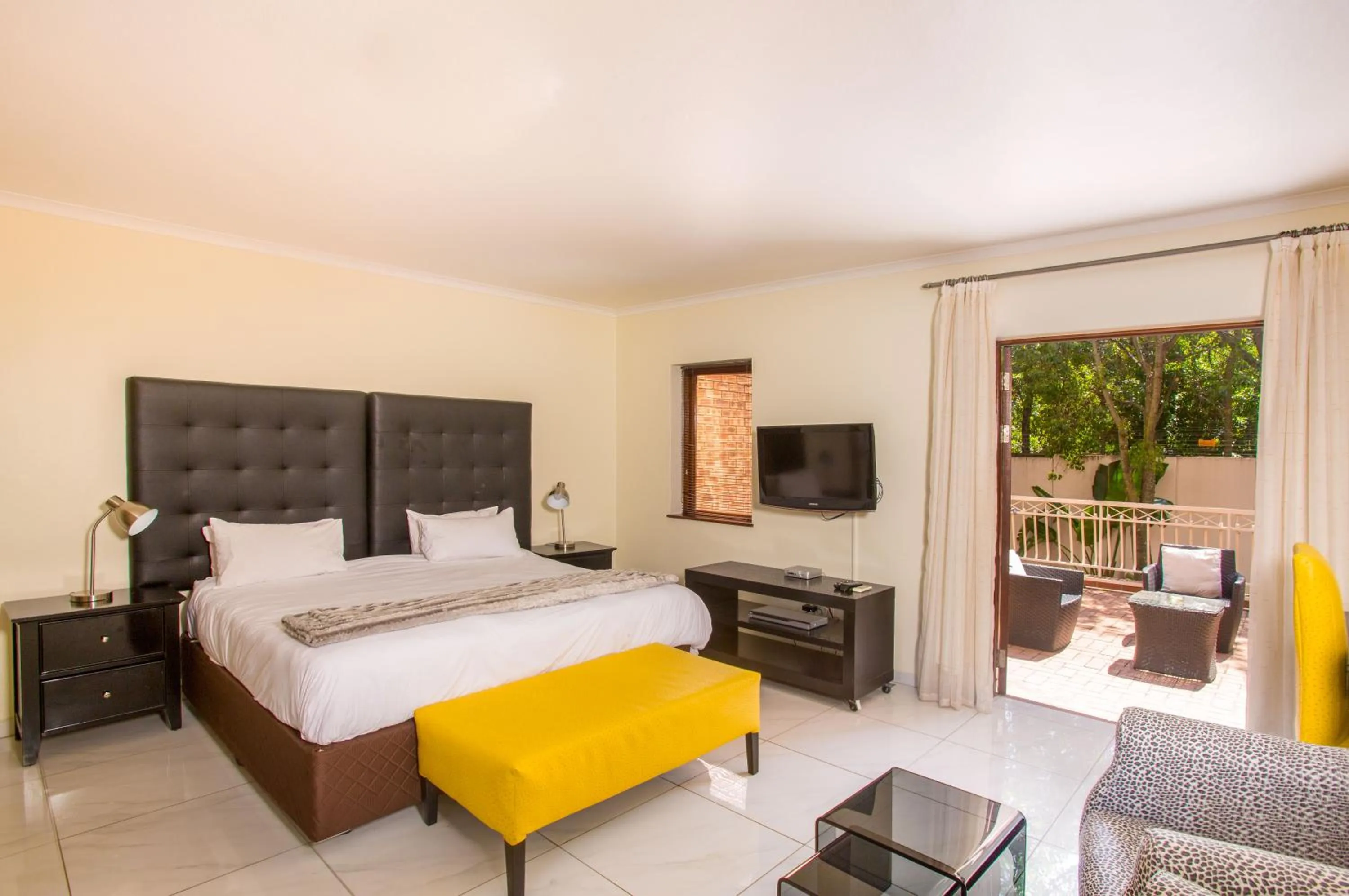 Bed in Sandton Times Square