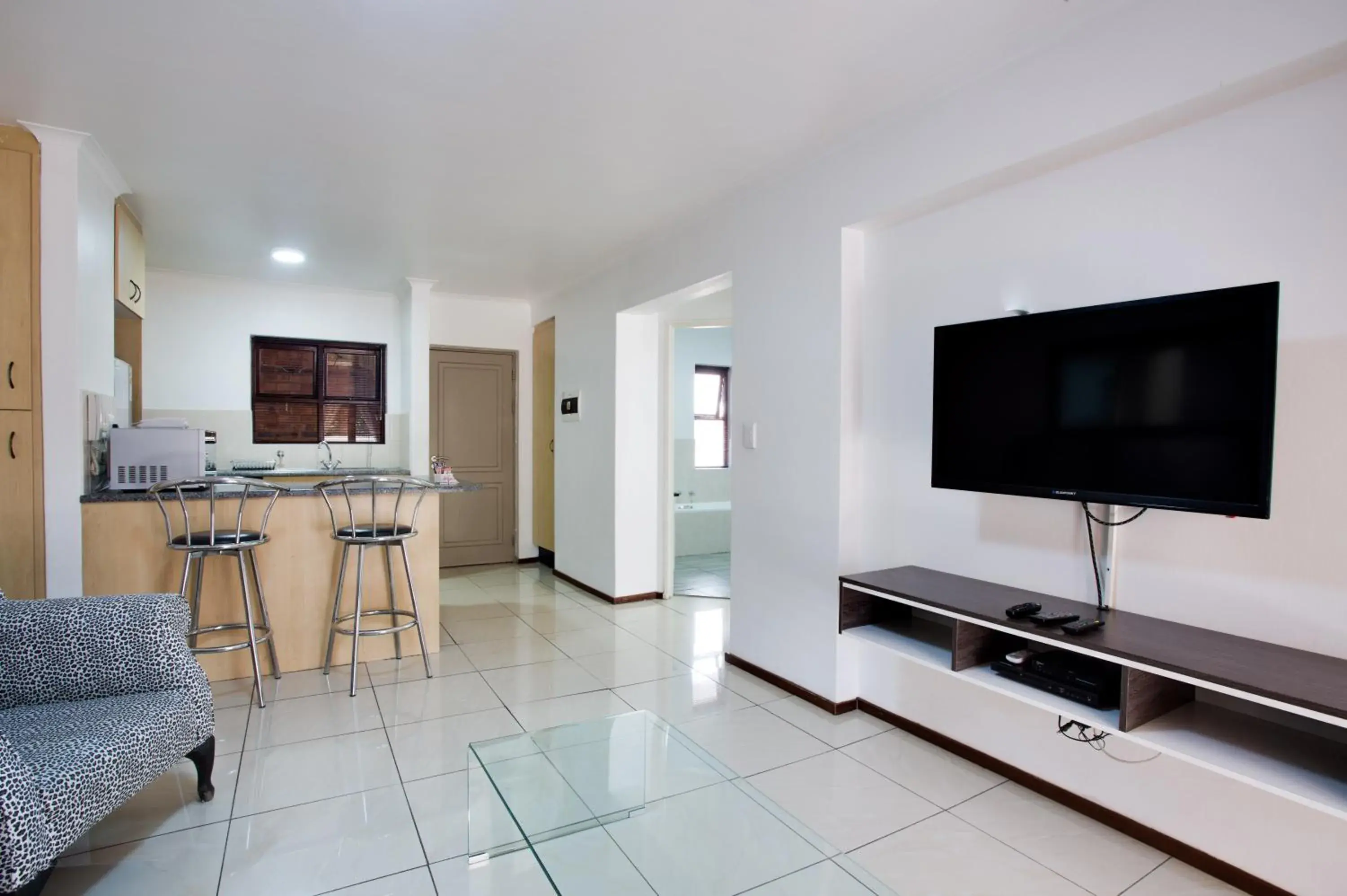 One-Bedroom Apartment in Sandton Times Square One-Bedroom Apartment in Sandton Times Square