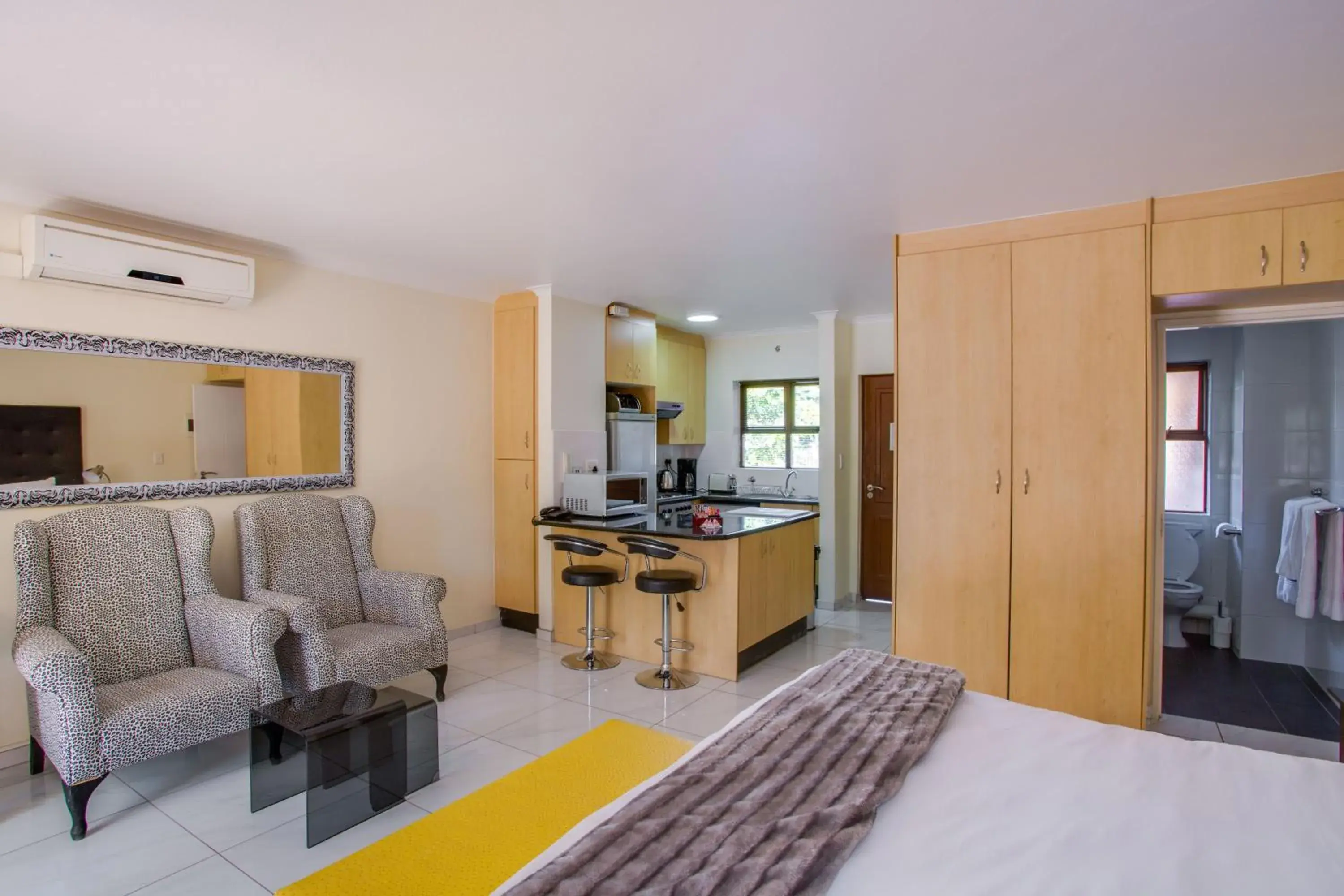 Studio Apartment in Sandton Times Square Studio Apartment in Sandton Times Square