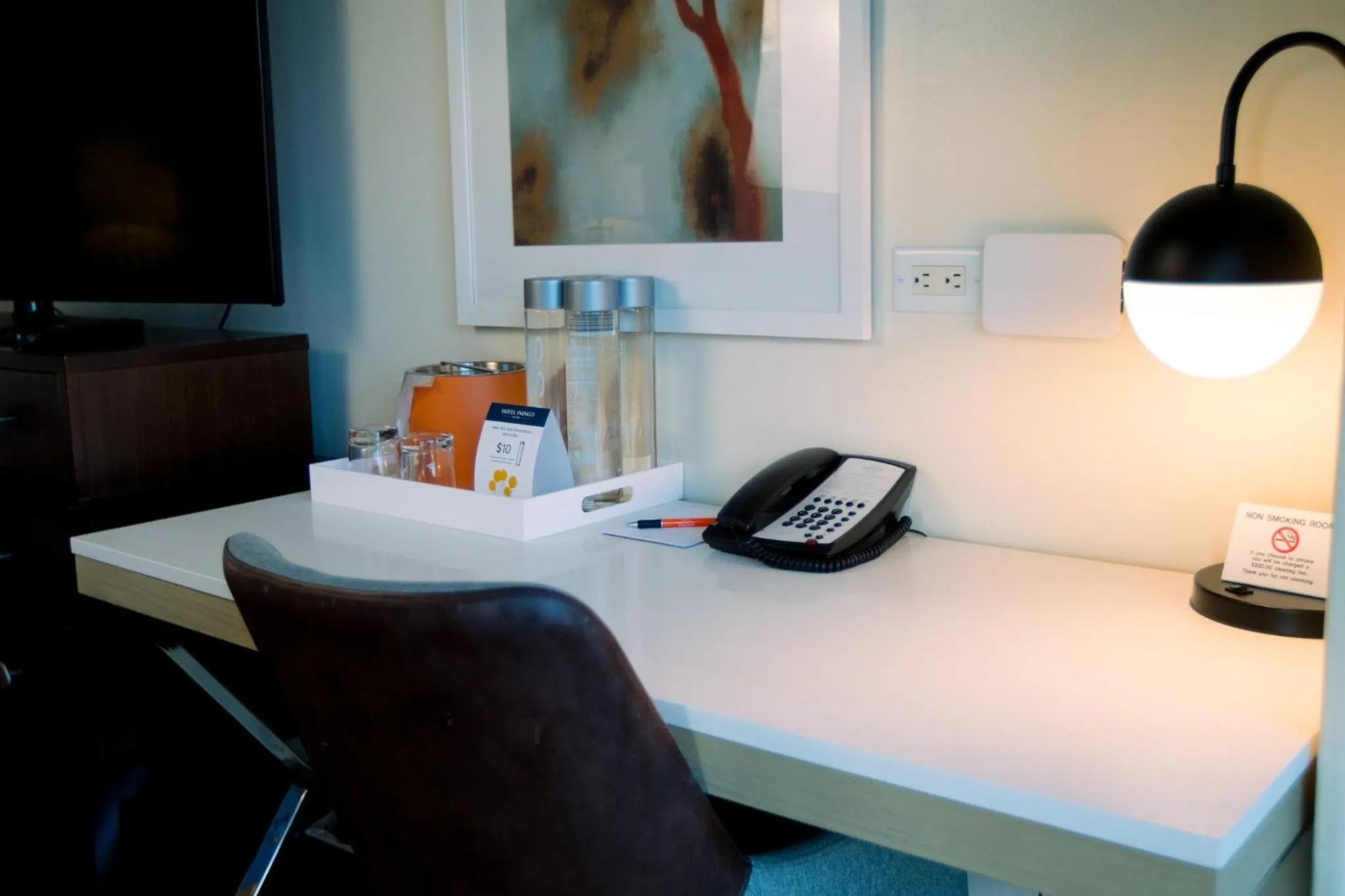 Photo of the whole room in Hotel Indigo San Diego - Gaslamp Quarter by IHG