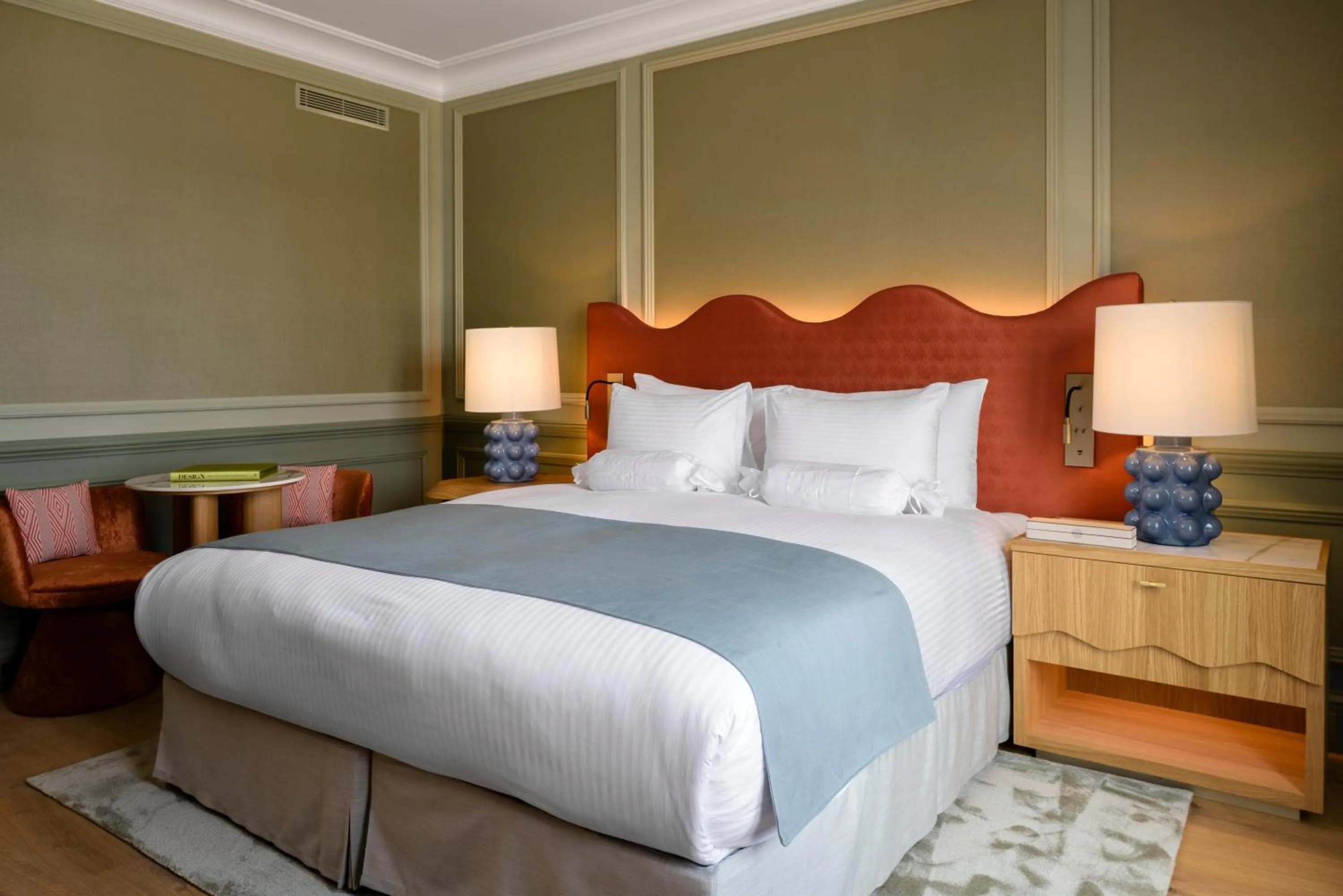 Bedroom, Bed in Althoff Hotel Villa Belrose