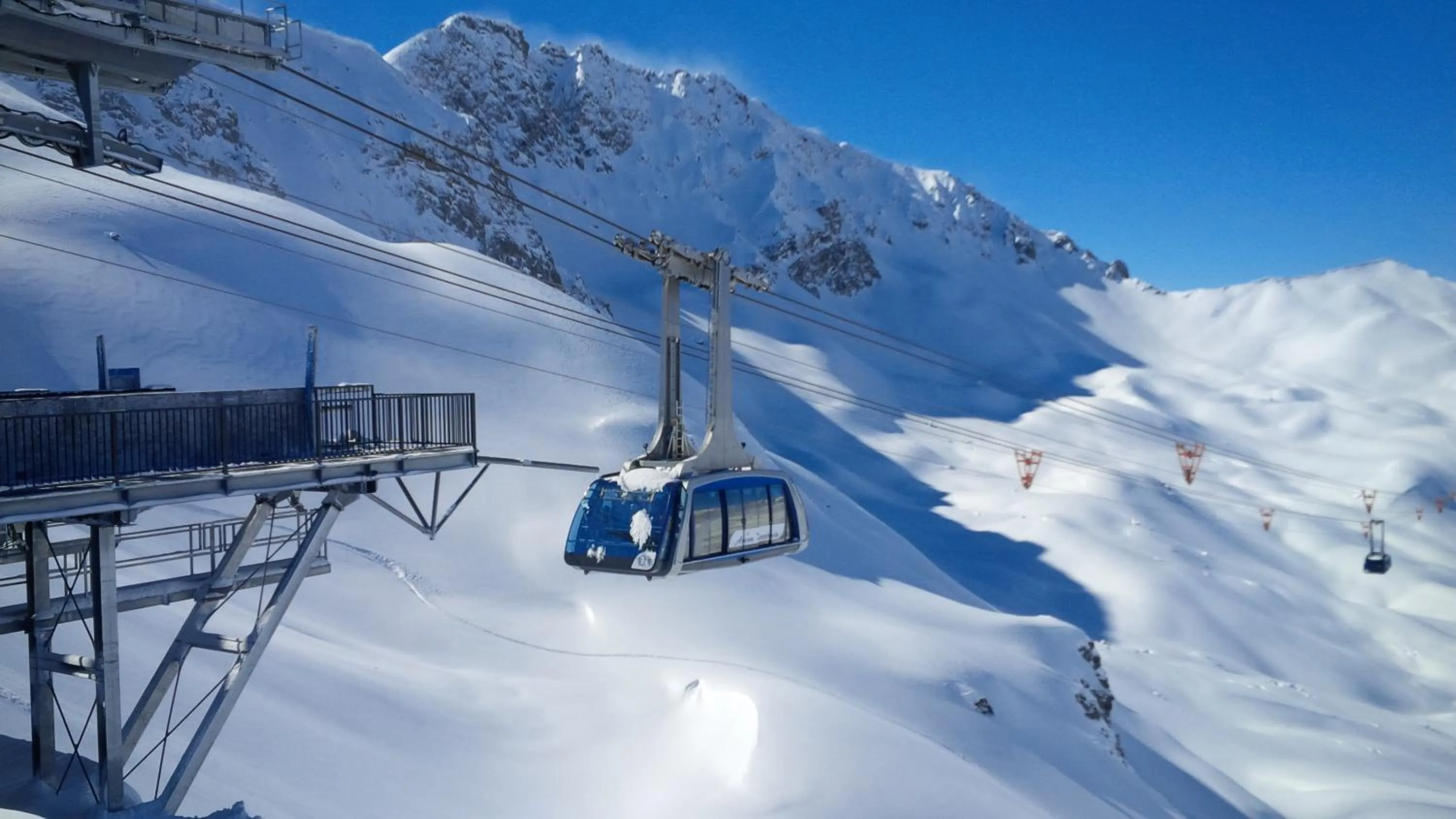 Winter in AROSA ALPINE CLUB - Adults only