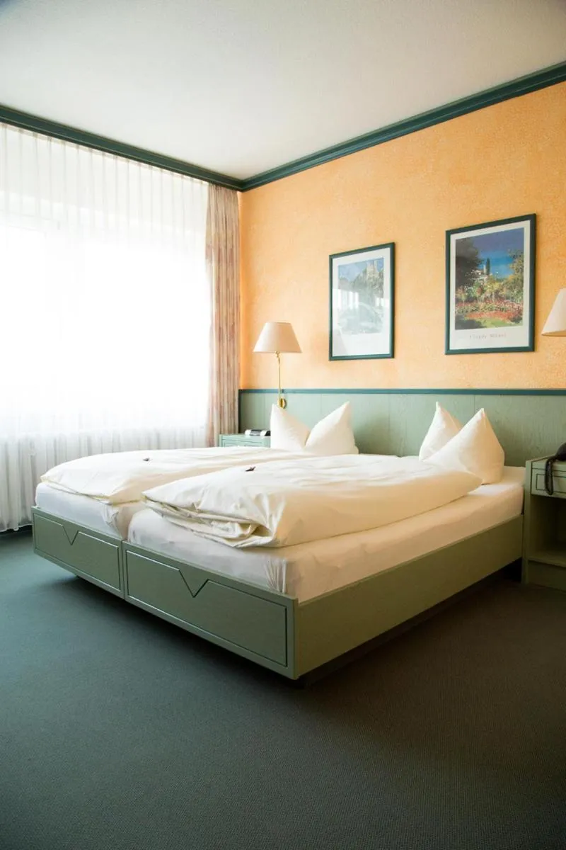 Bed in Hotel Reifenstein