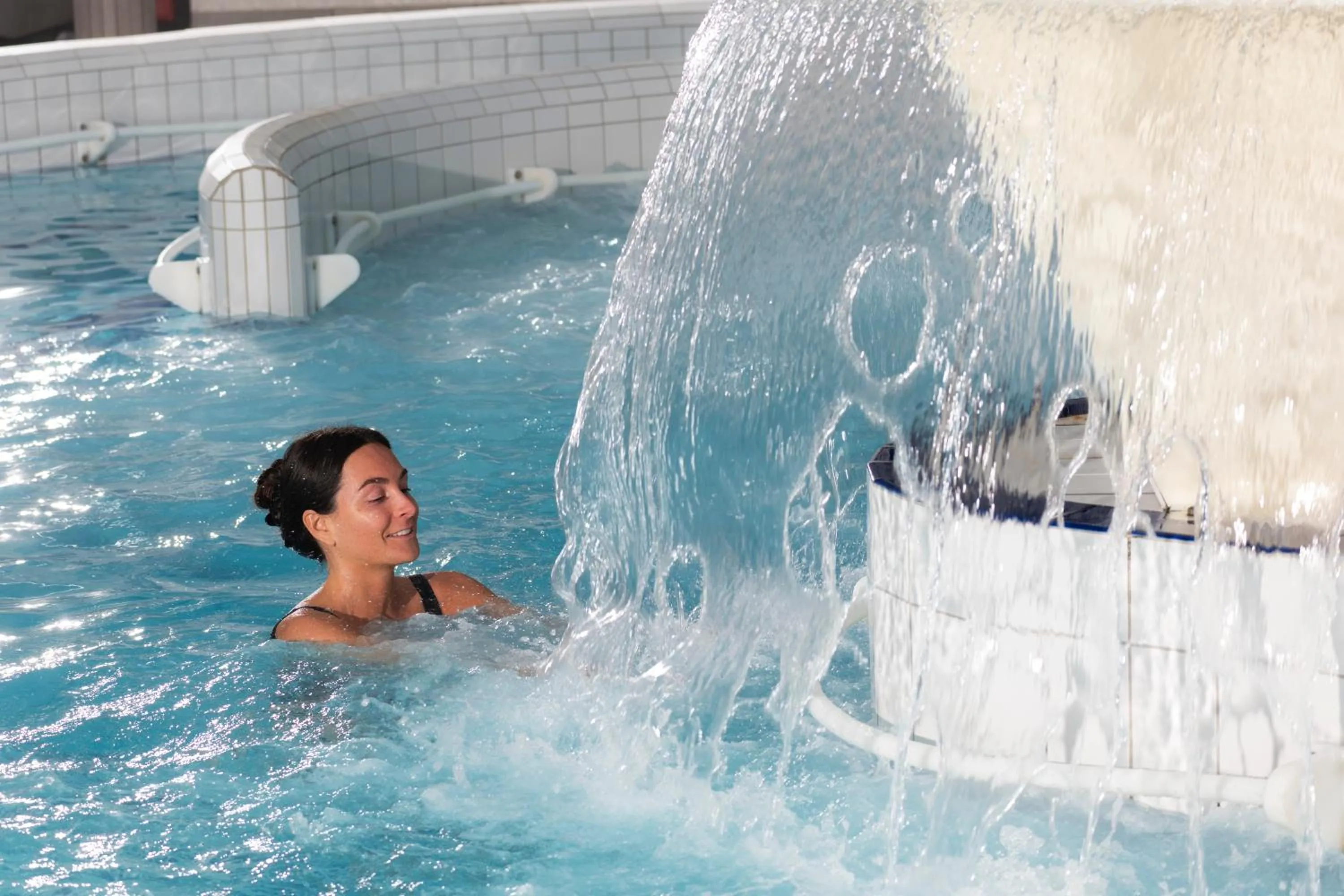 Spa and wellness centre/facilities in Hotel Kastel & Spa avec piscine d'eau de mer chauffée et située à 50 m de l'hôtel