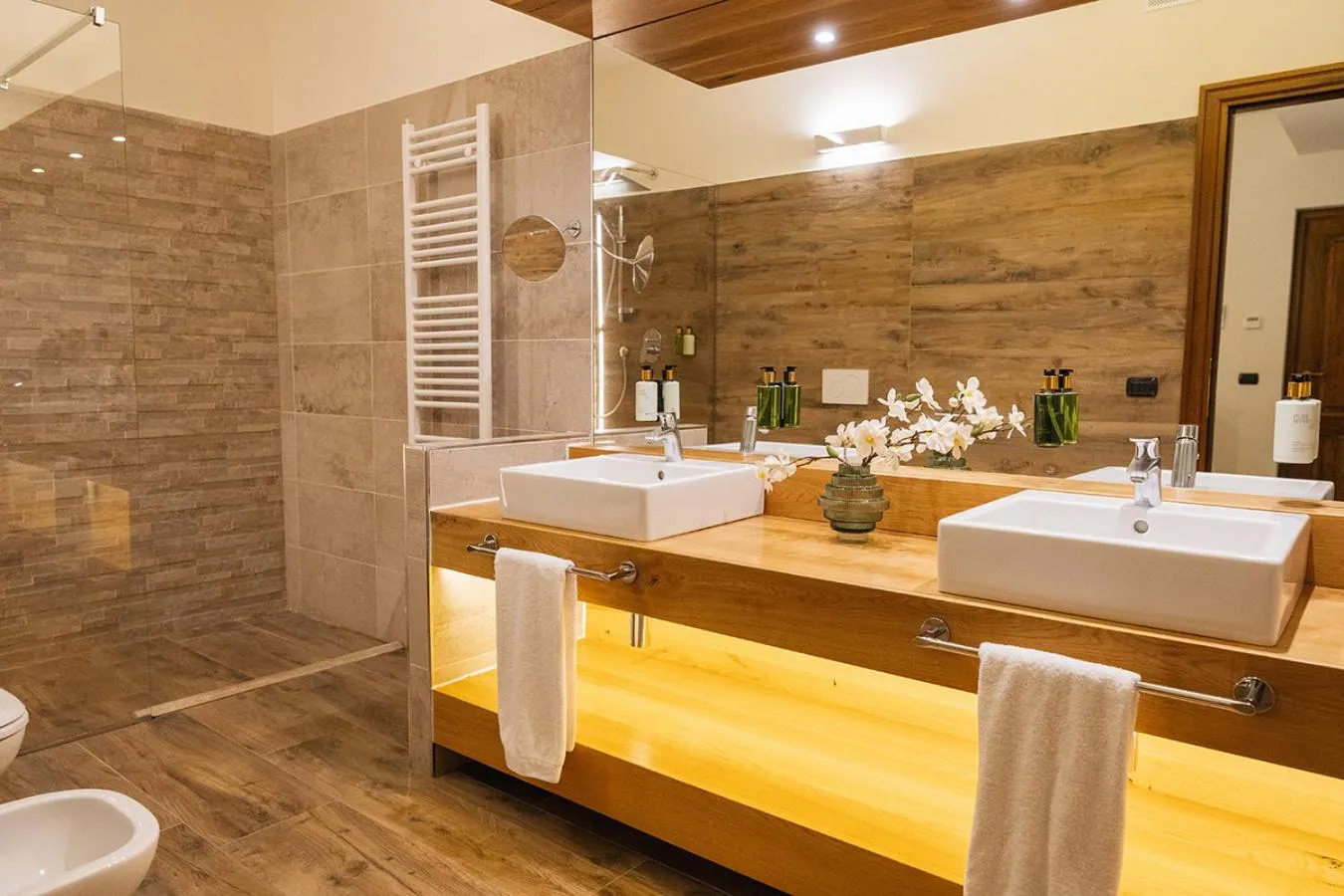 Shower in Terra Antica - Resort, Winery & SPA