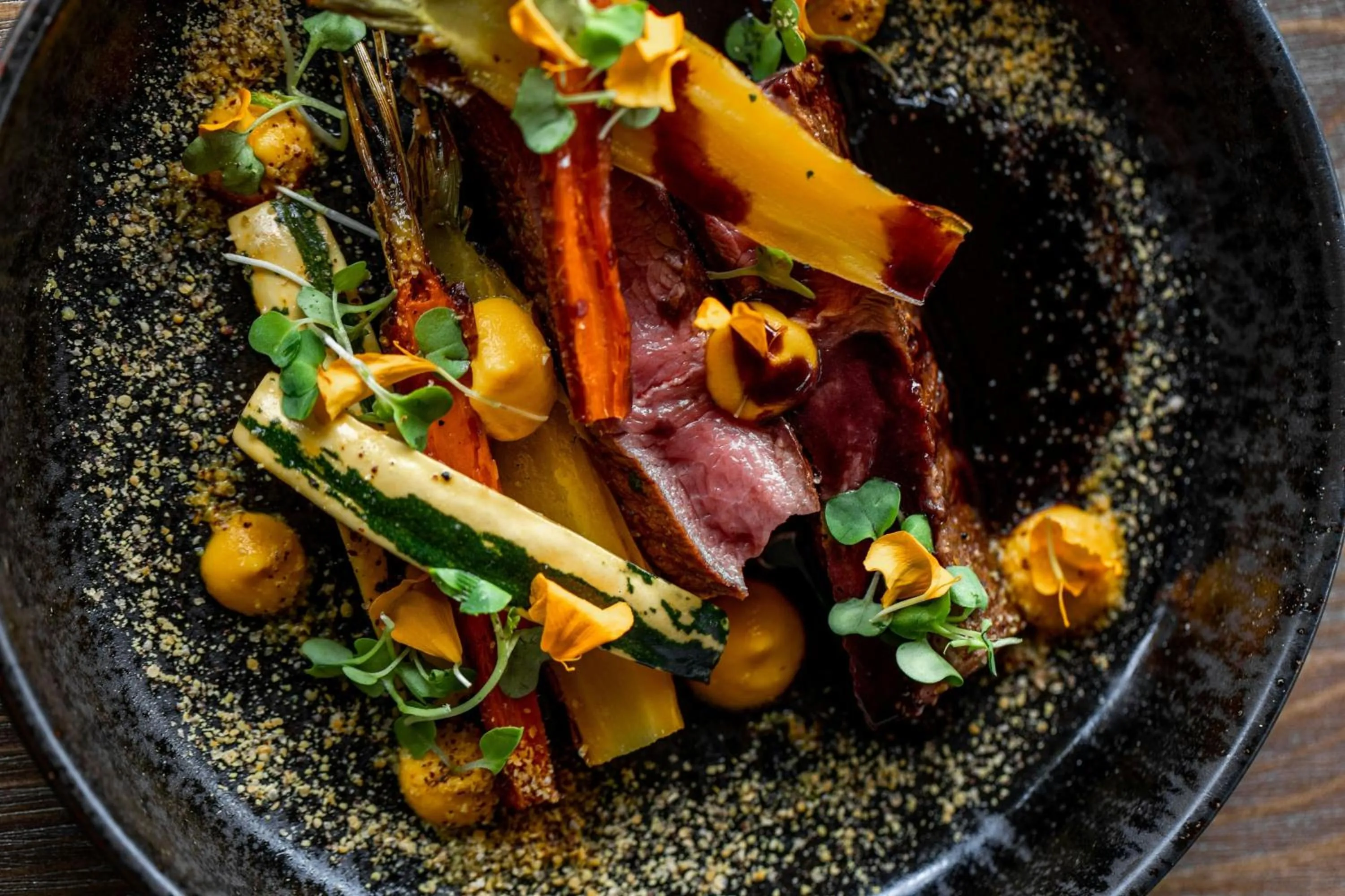 Restaurant/places to eat in The Union Station Nashville Yards, Autograph Collection