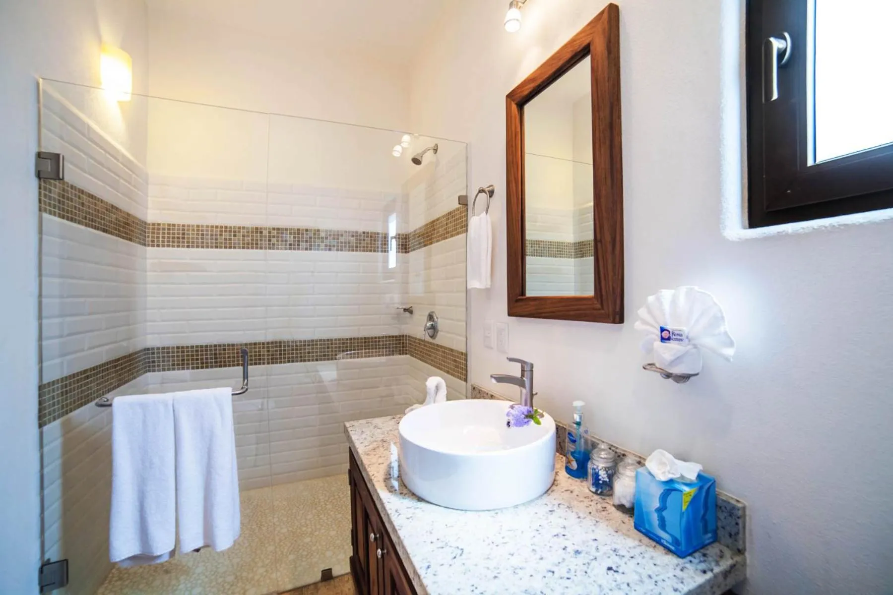 Bathroom in La Esquina